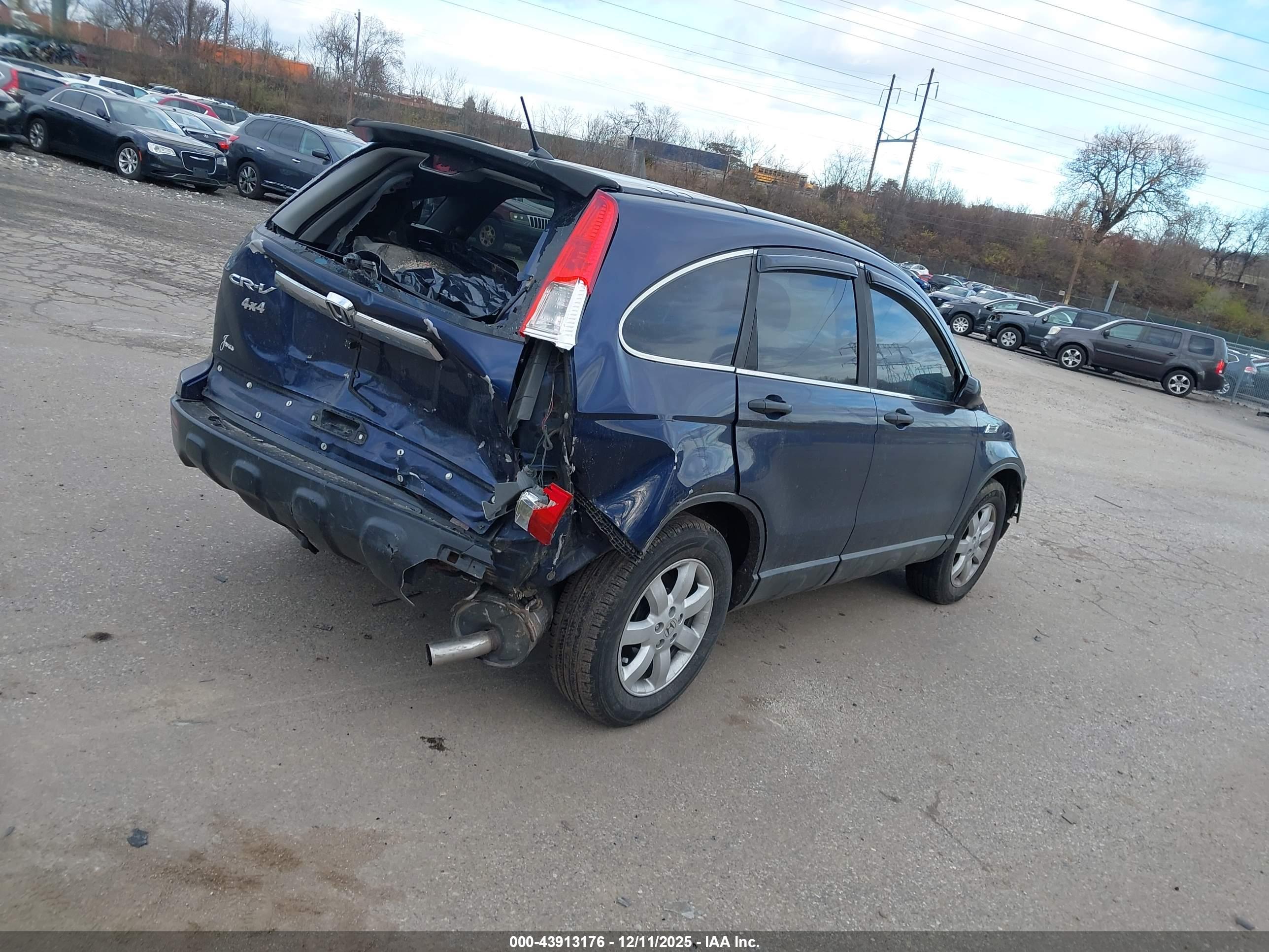 HONDA CR-V image 4