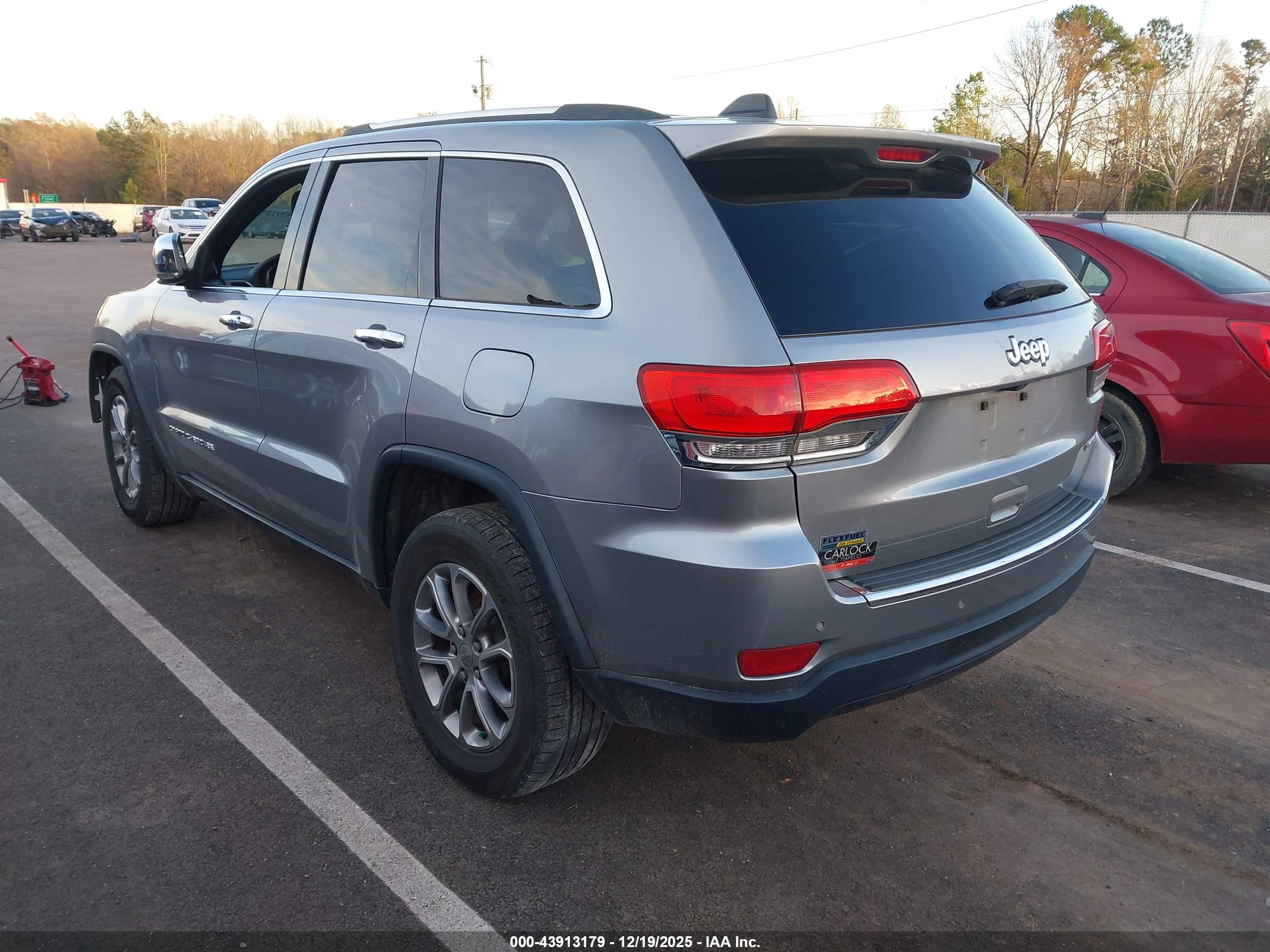 JEEP GRAND image 3
