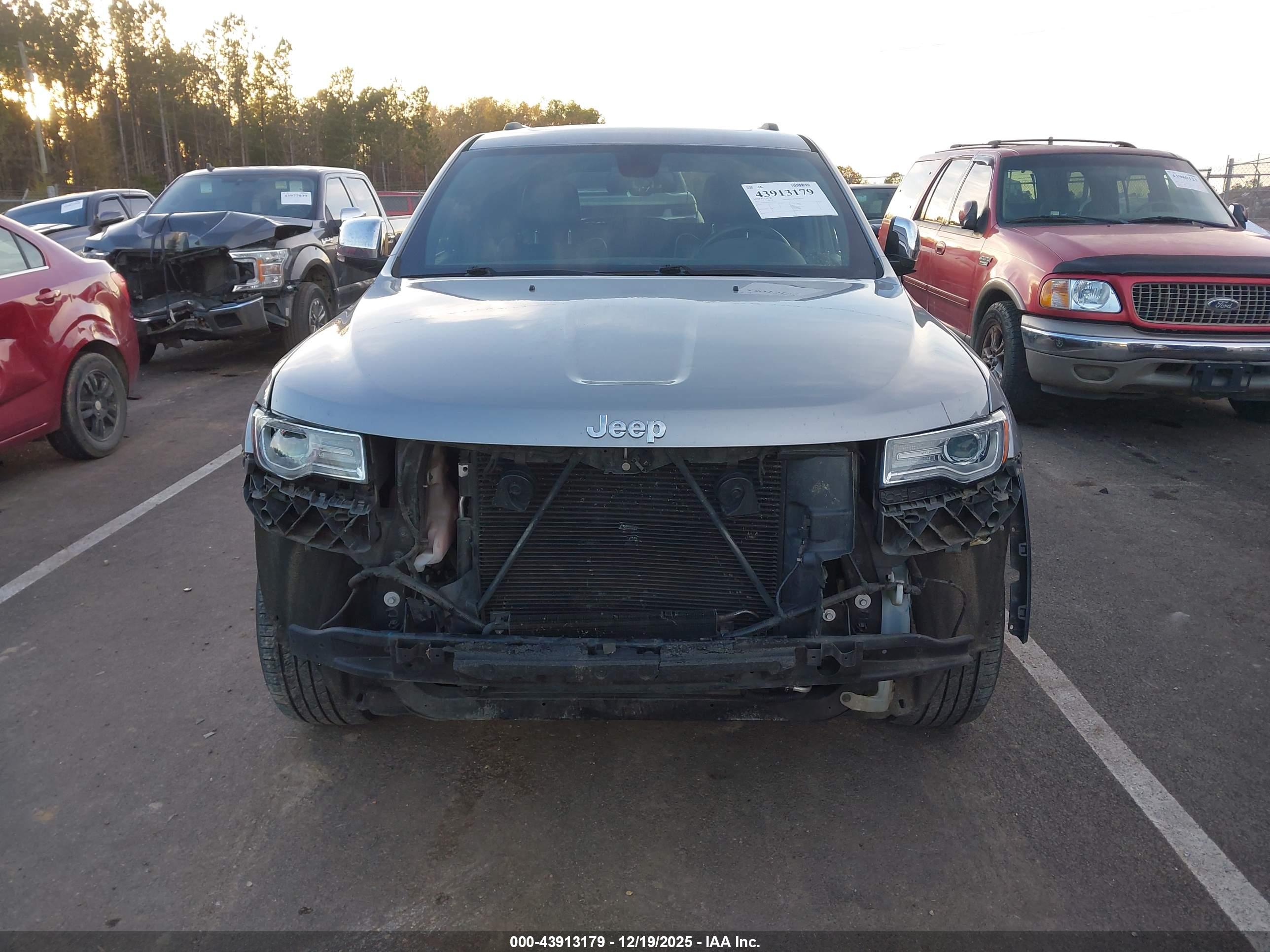 JEEP GRAND image 6