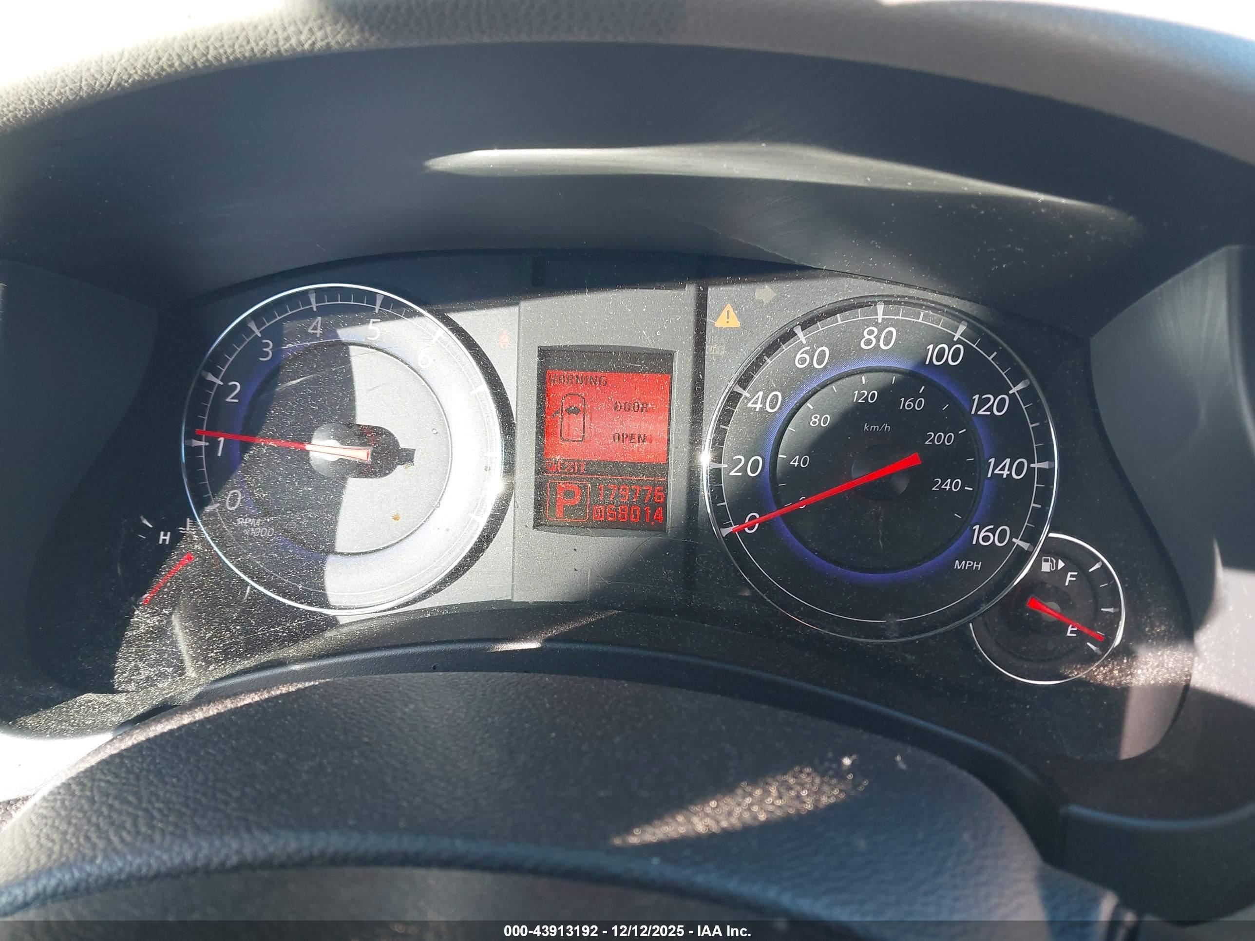 INFINITI EX35 image 7