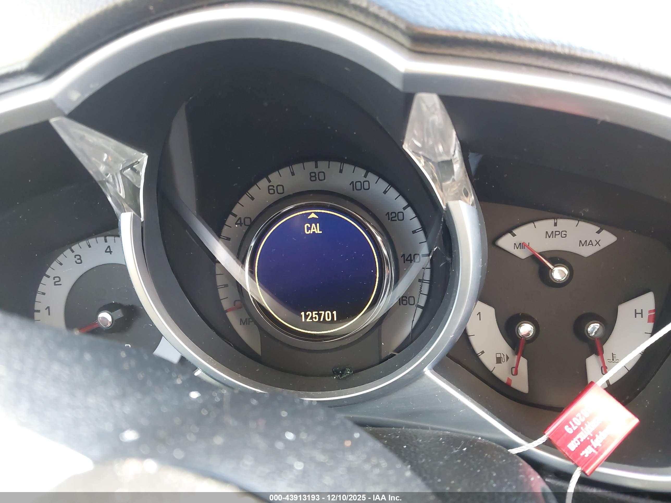 CADILLAC SRX image 7