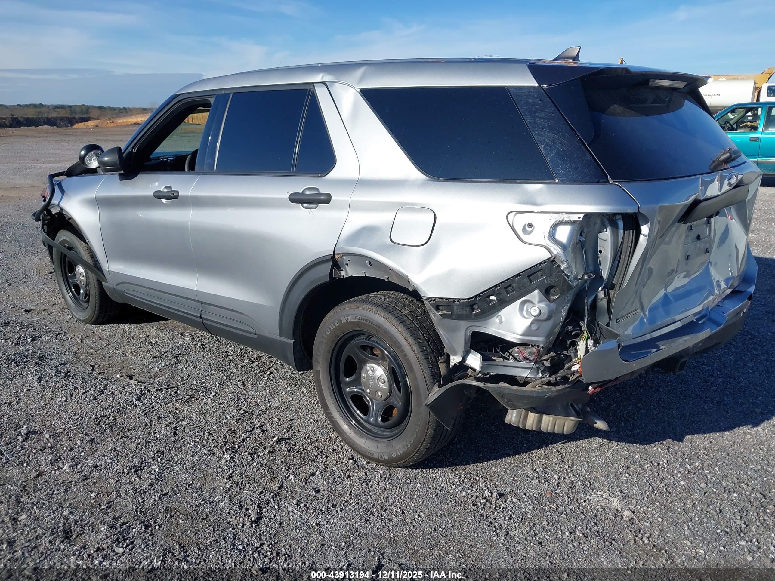 FORD POLICE image 3