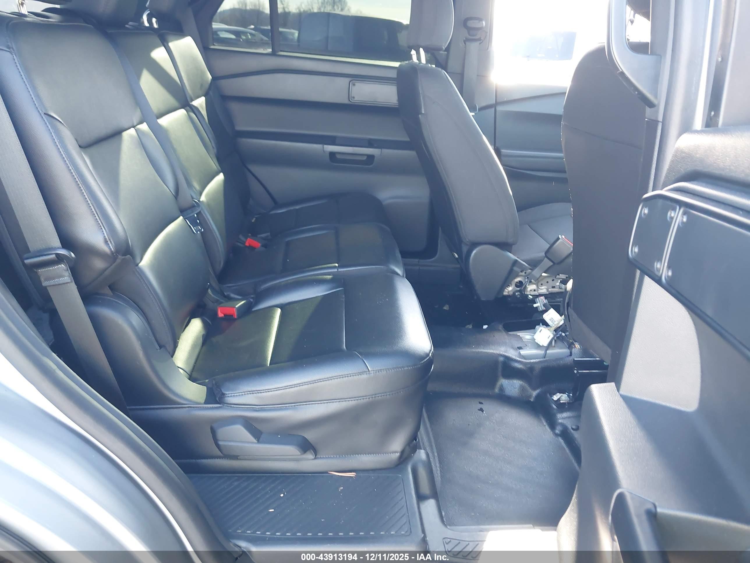 FORD POLICE image 8