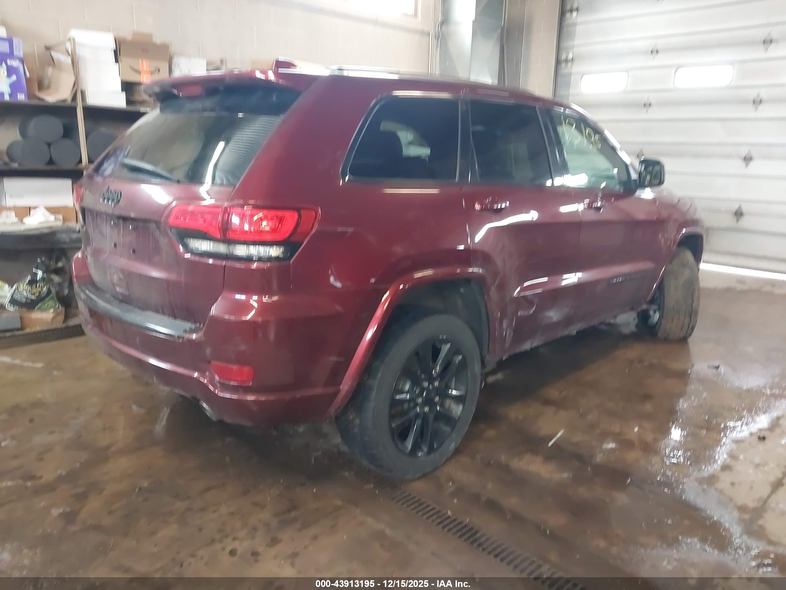 JEEP GRAND image 4