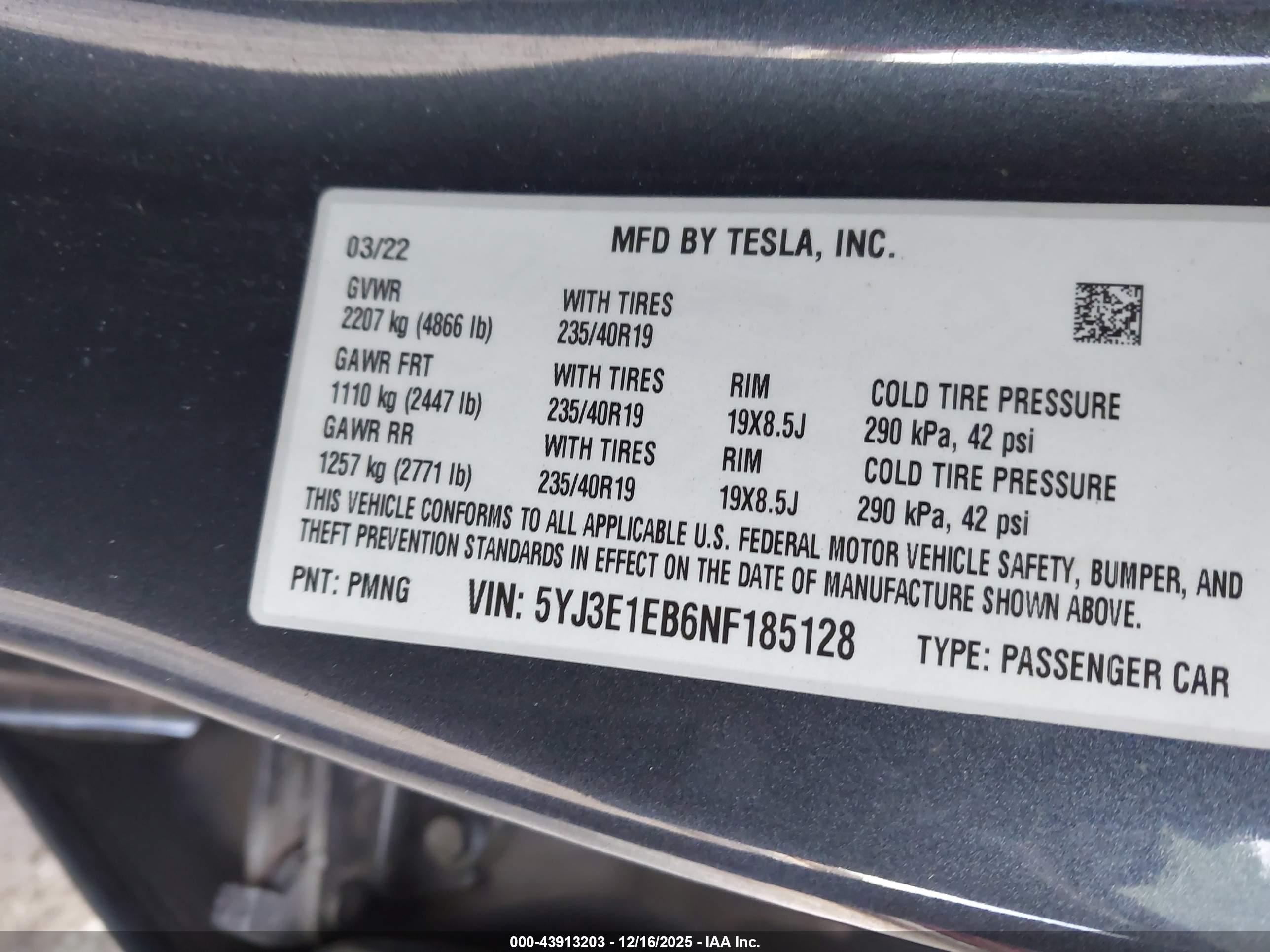 TESLA MODEL image 9