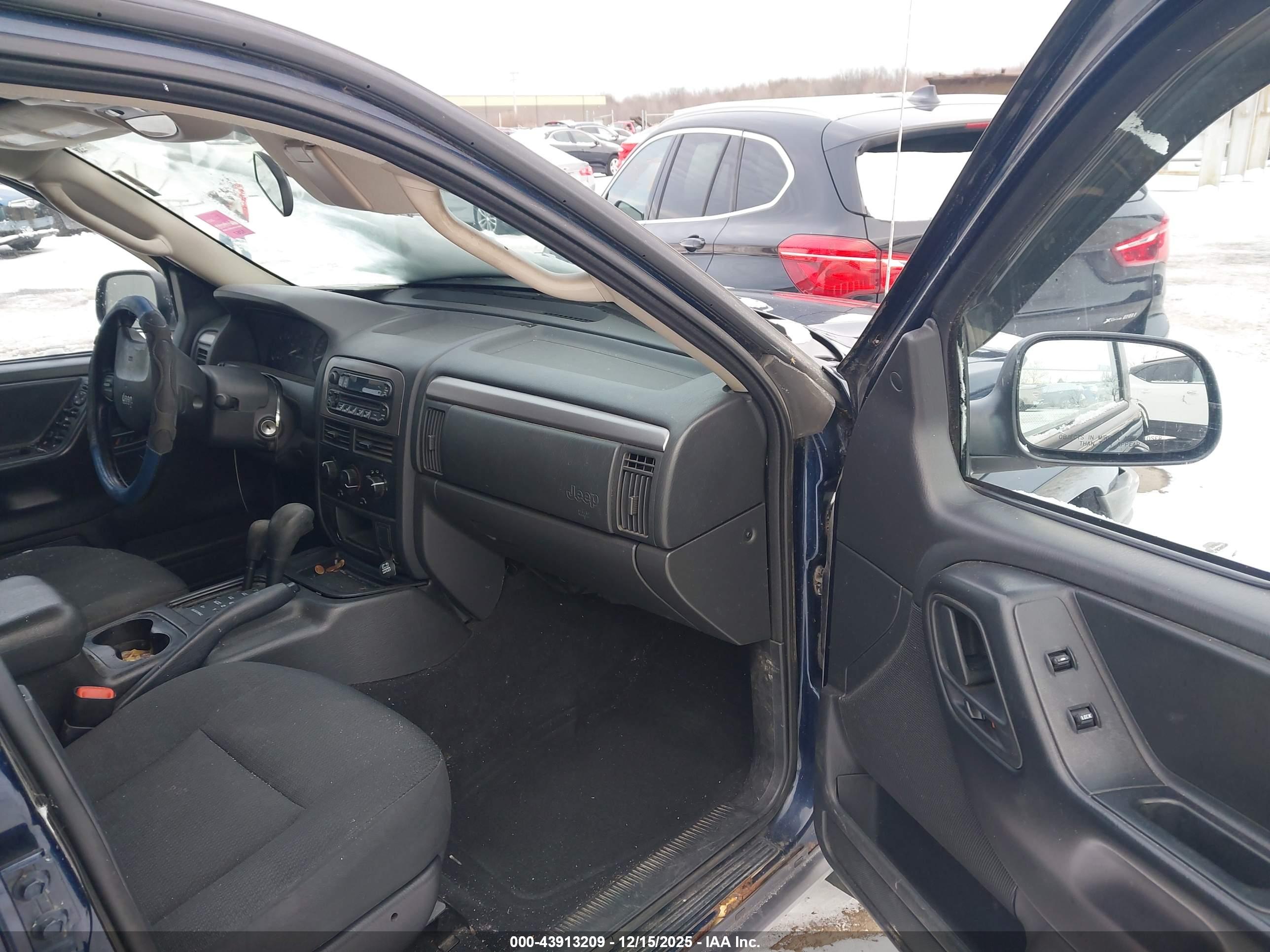 JEEP GRAND image 5