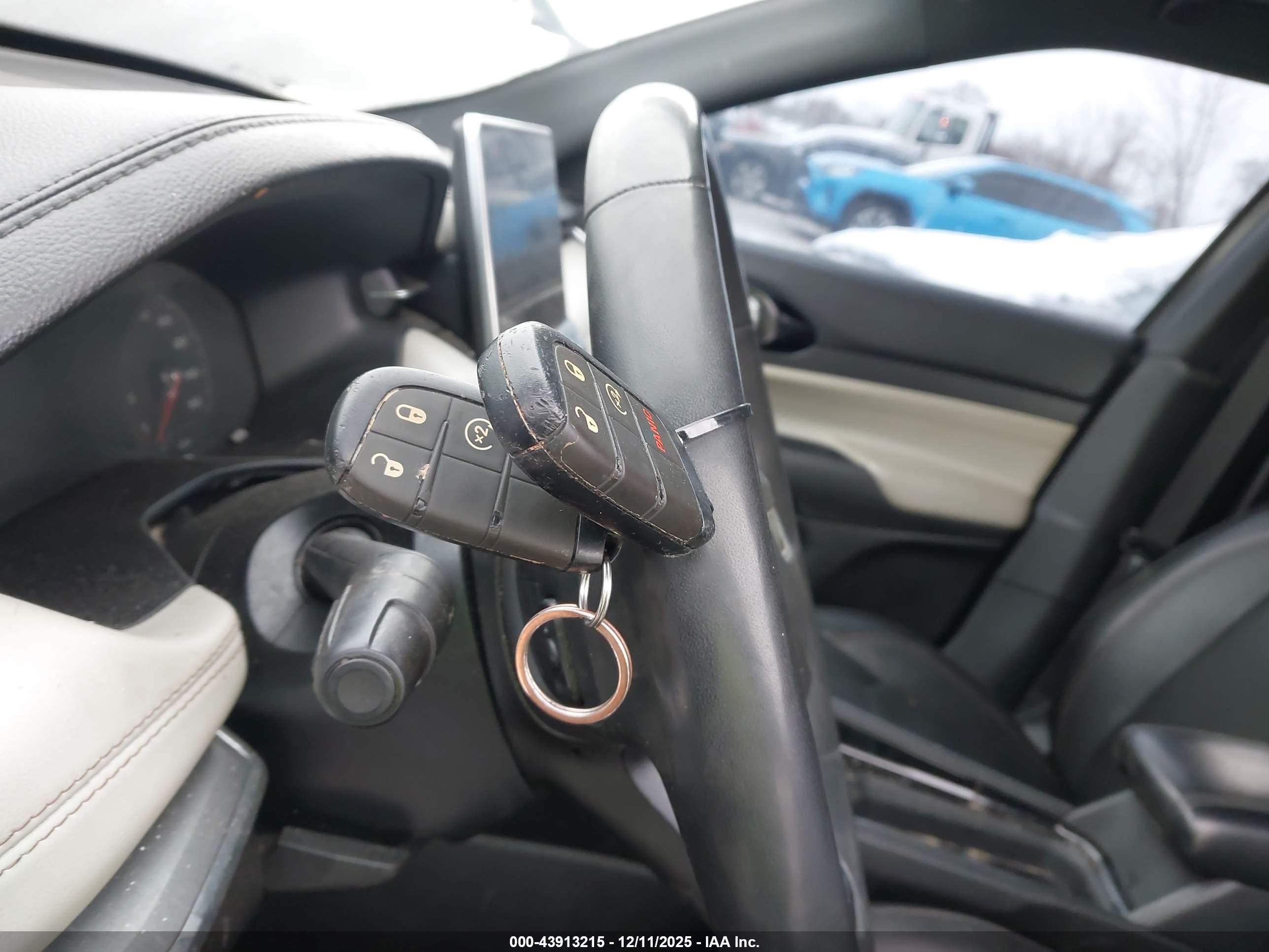 JEEP COMPASS image 11