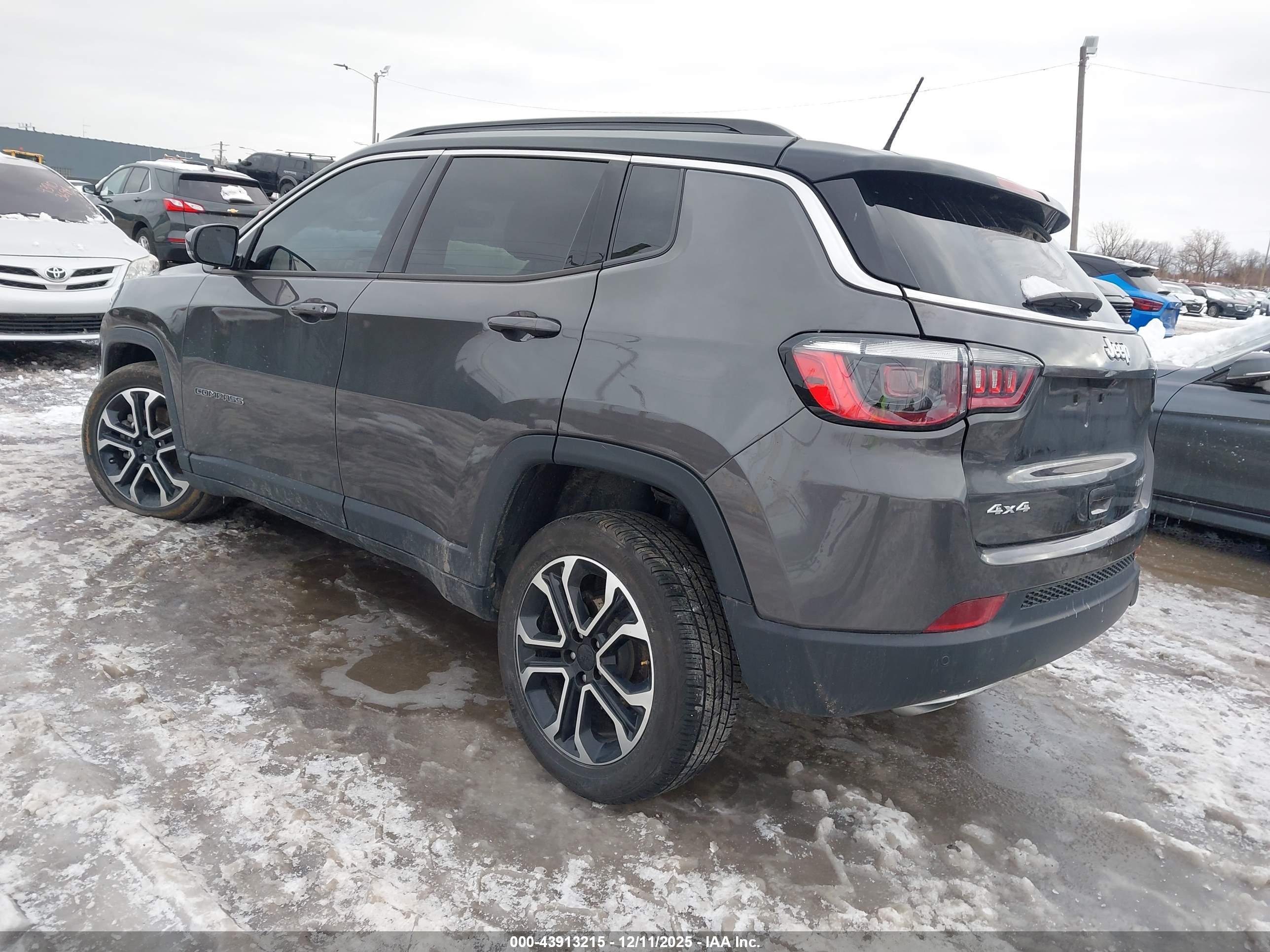 JEEP COMPASS image 3