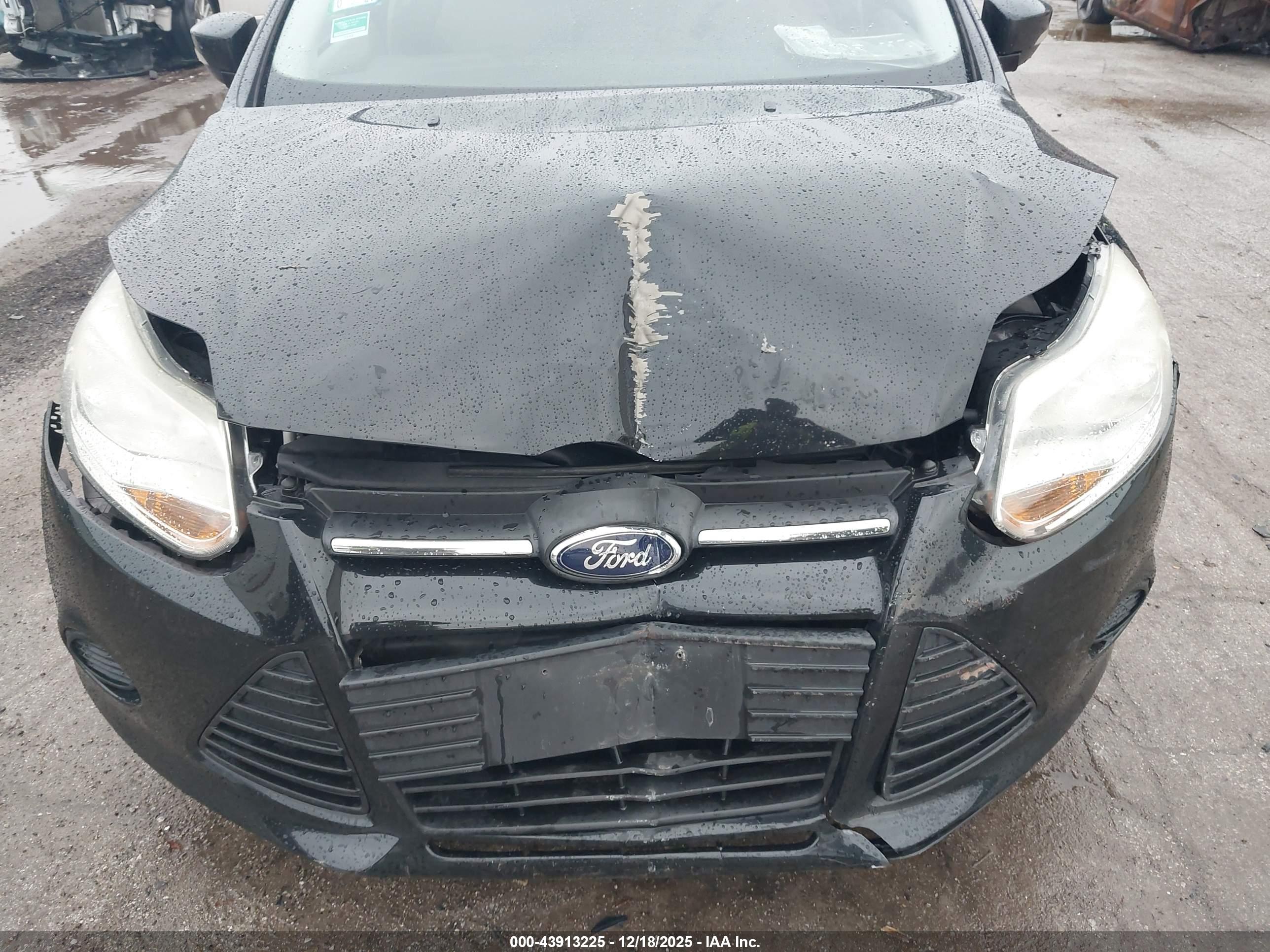 FORD FOCUS image 6