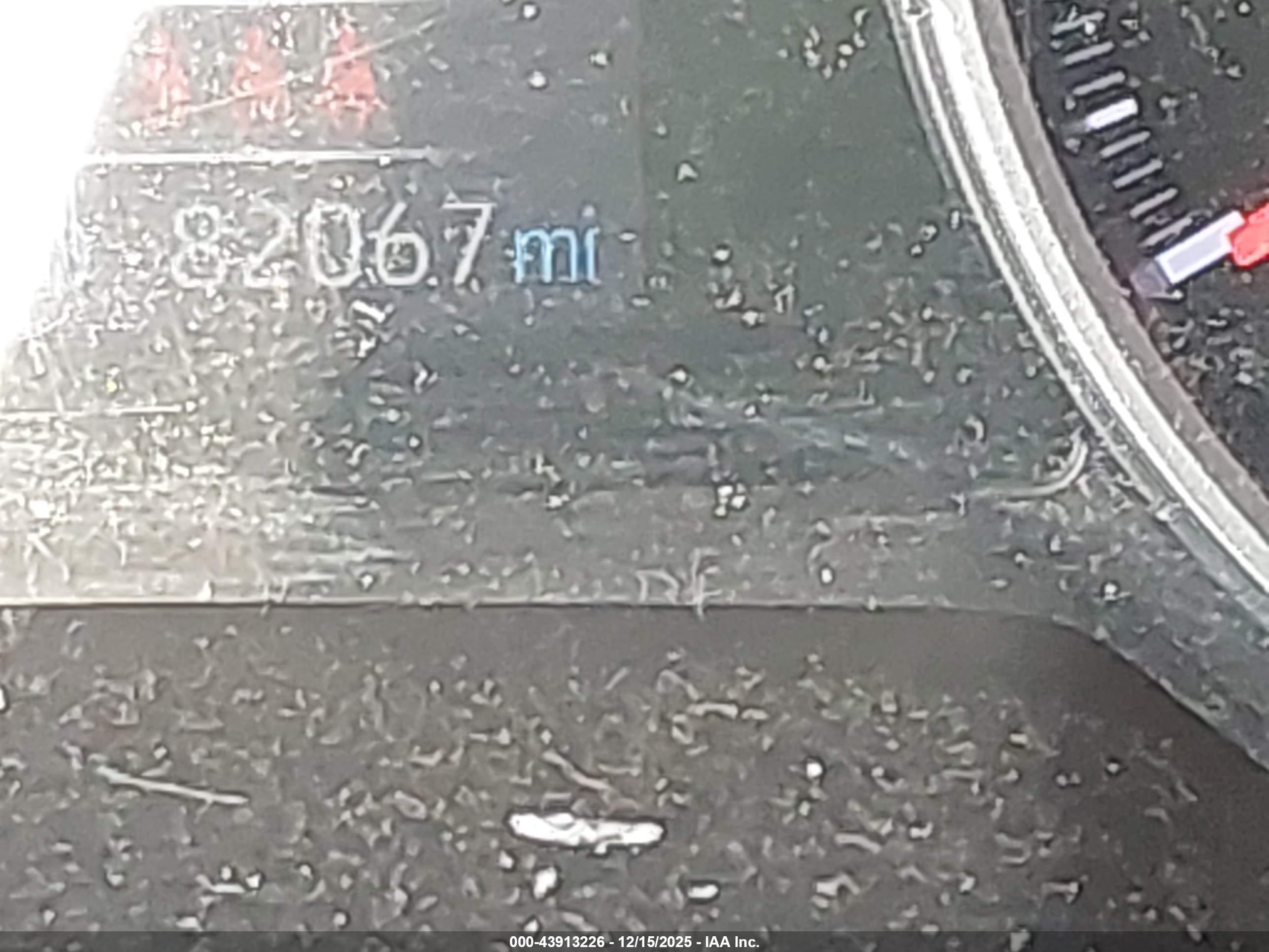 TOYOTA RAV4 image 7