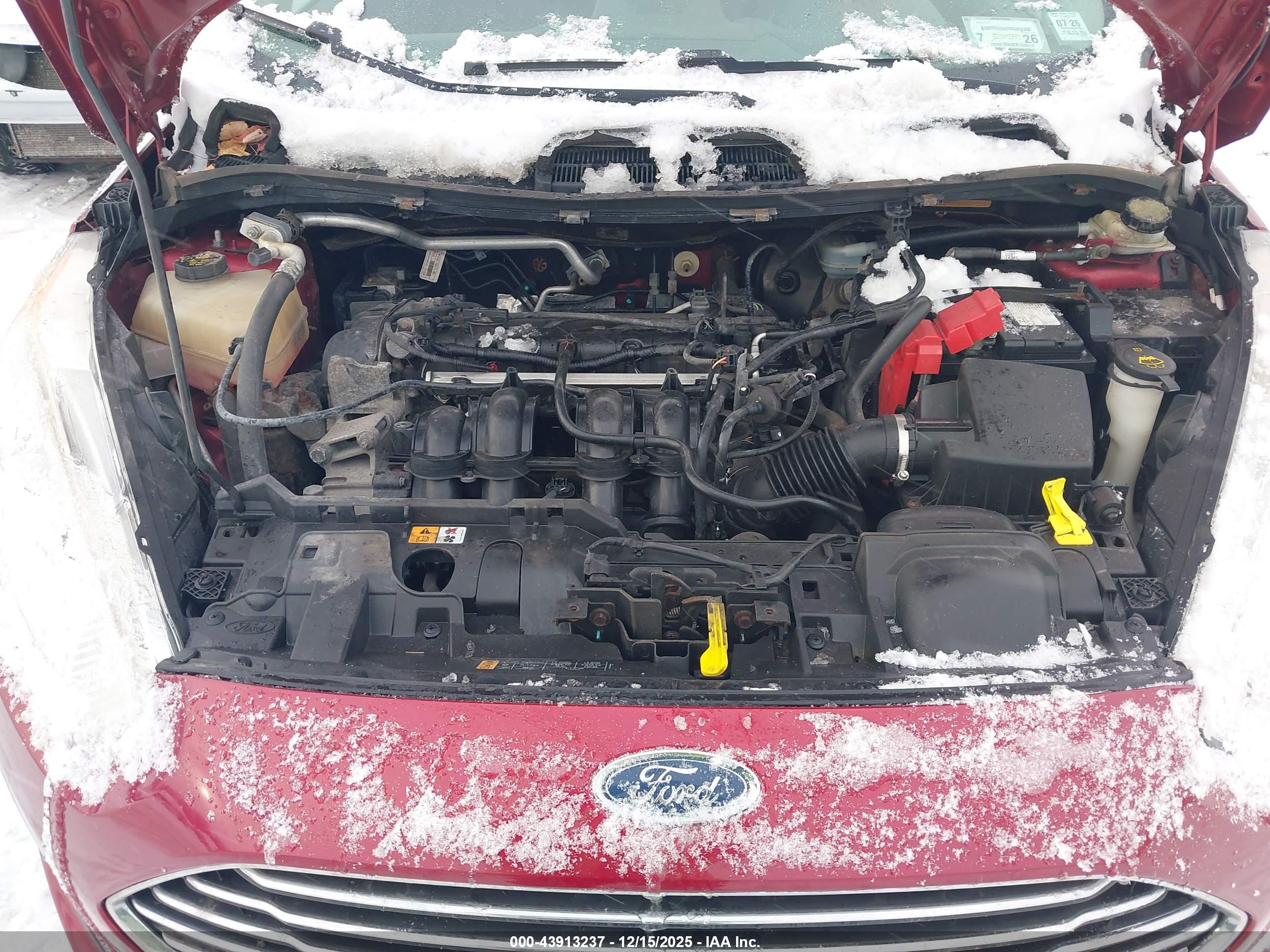 FORD FIESTA image 10