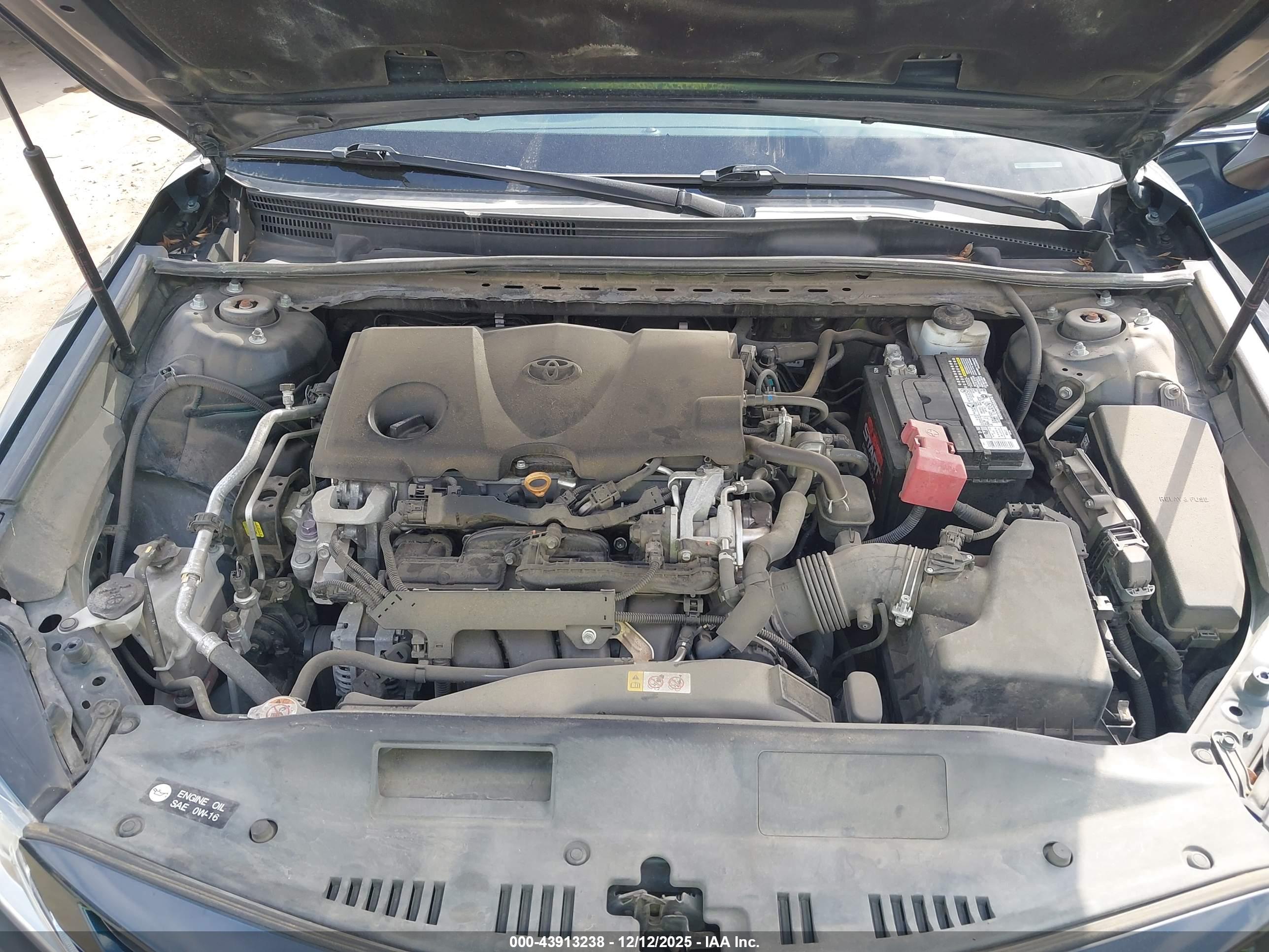 TOYOTA CAMRY image 10