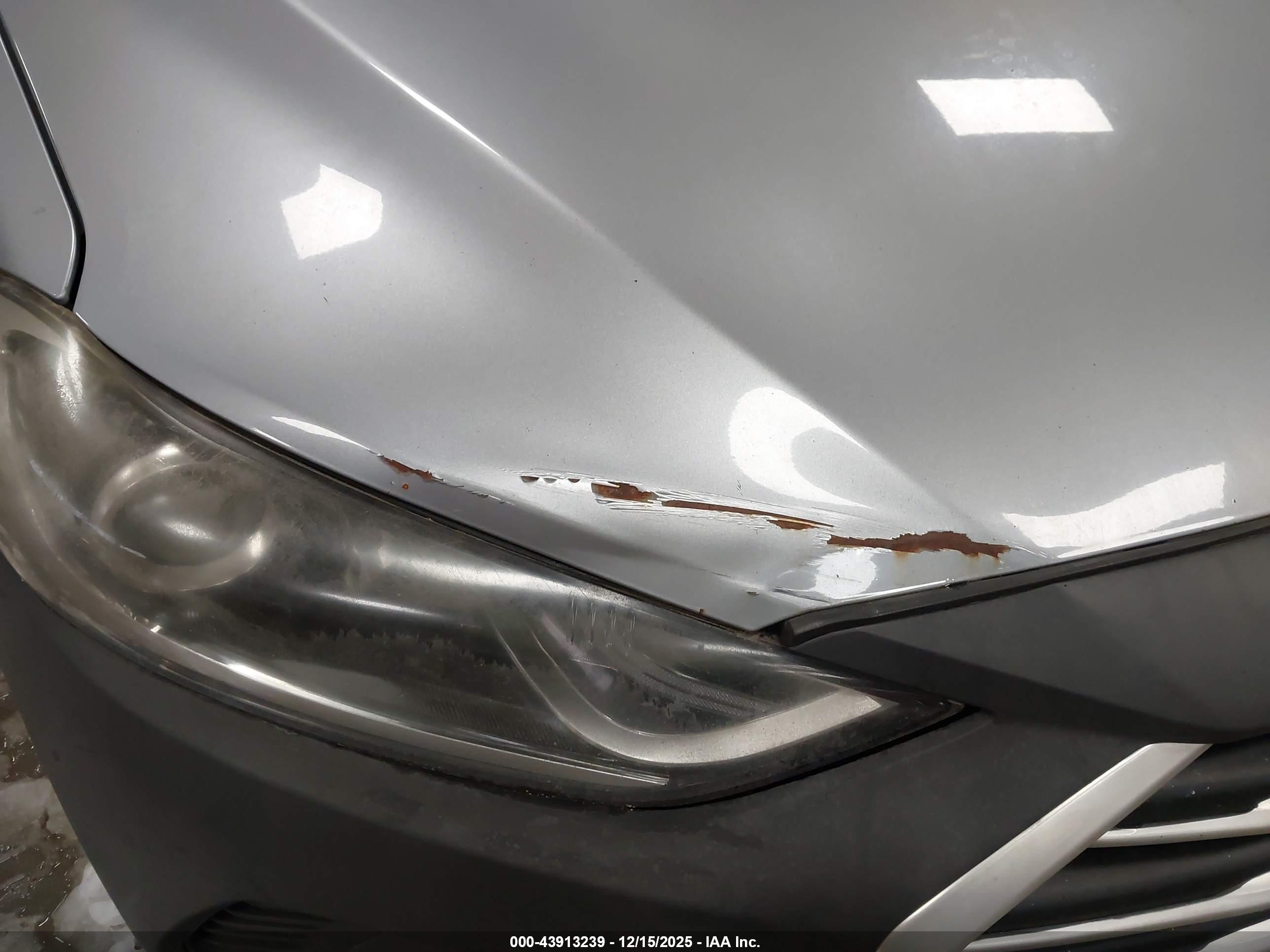 HYUNDAI ELANTRA image 6