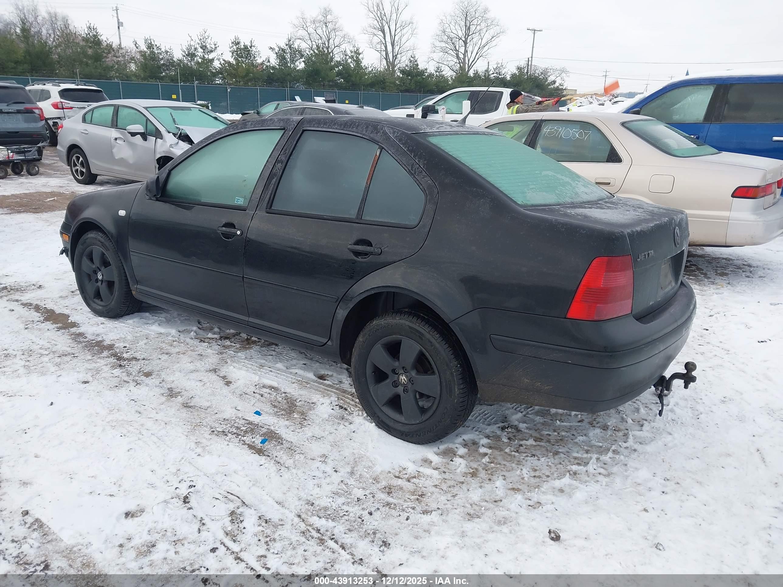 VOLKSWAGEN JETTA image 3