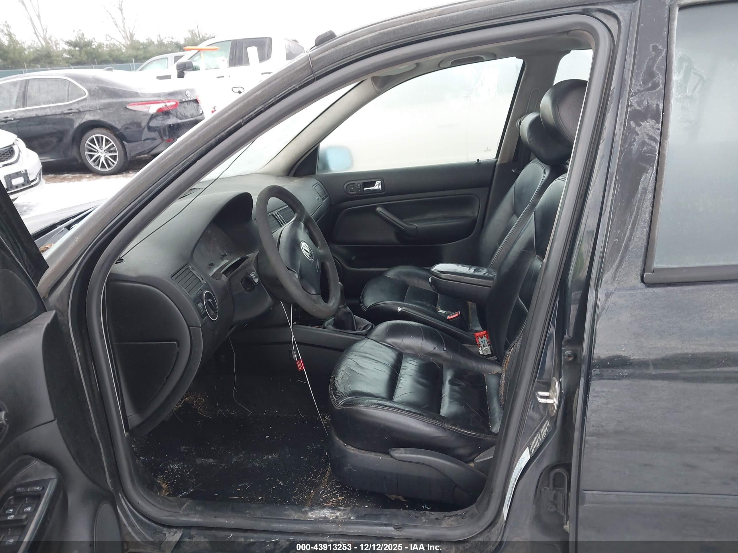 VOLKSWAGEN JETTA image 5