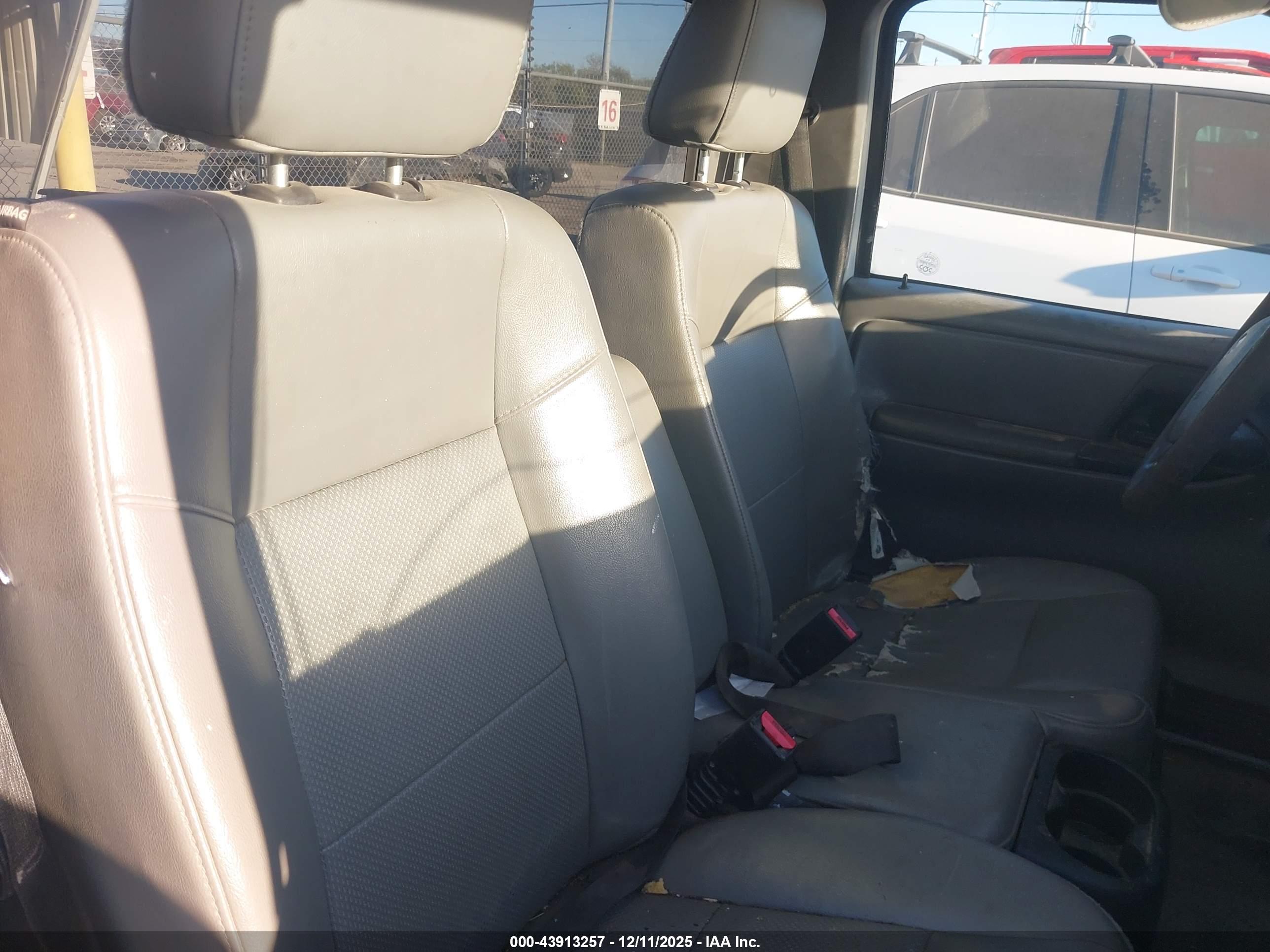 FORD RANGER image 8