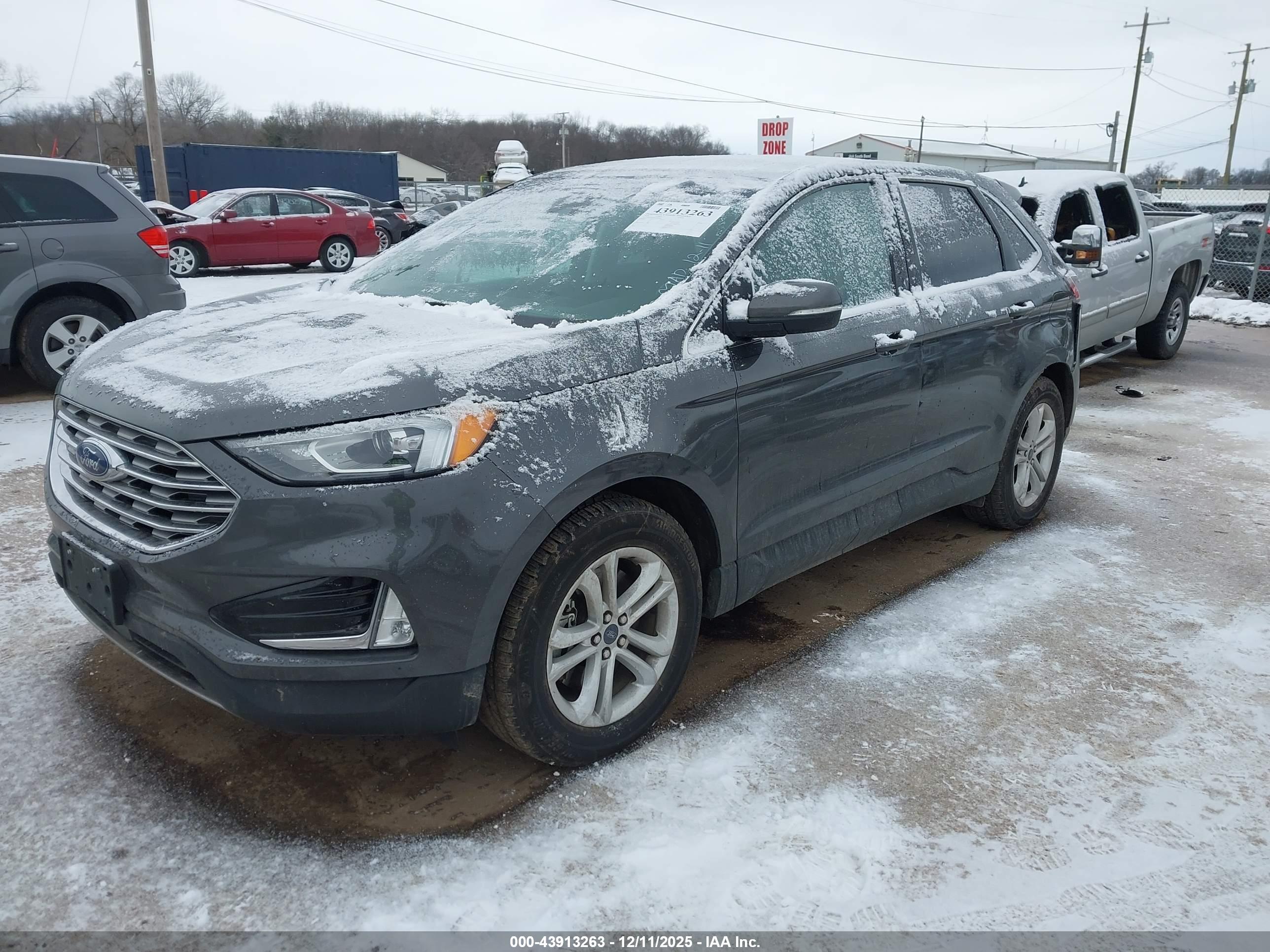 FORD EDGE image 2