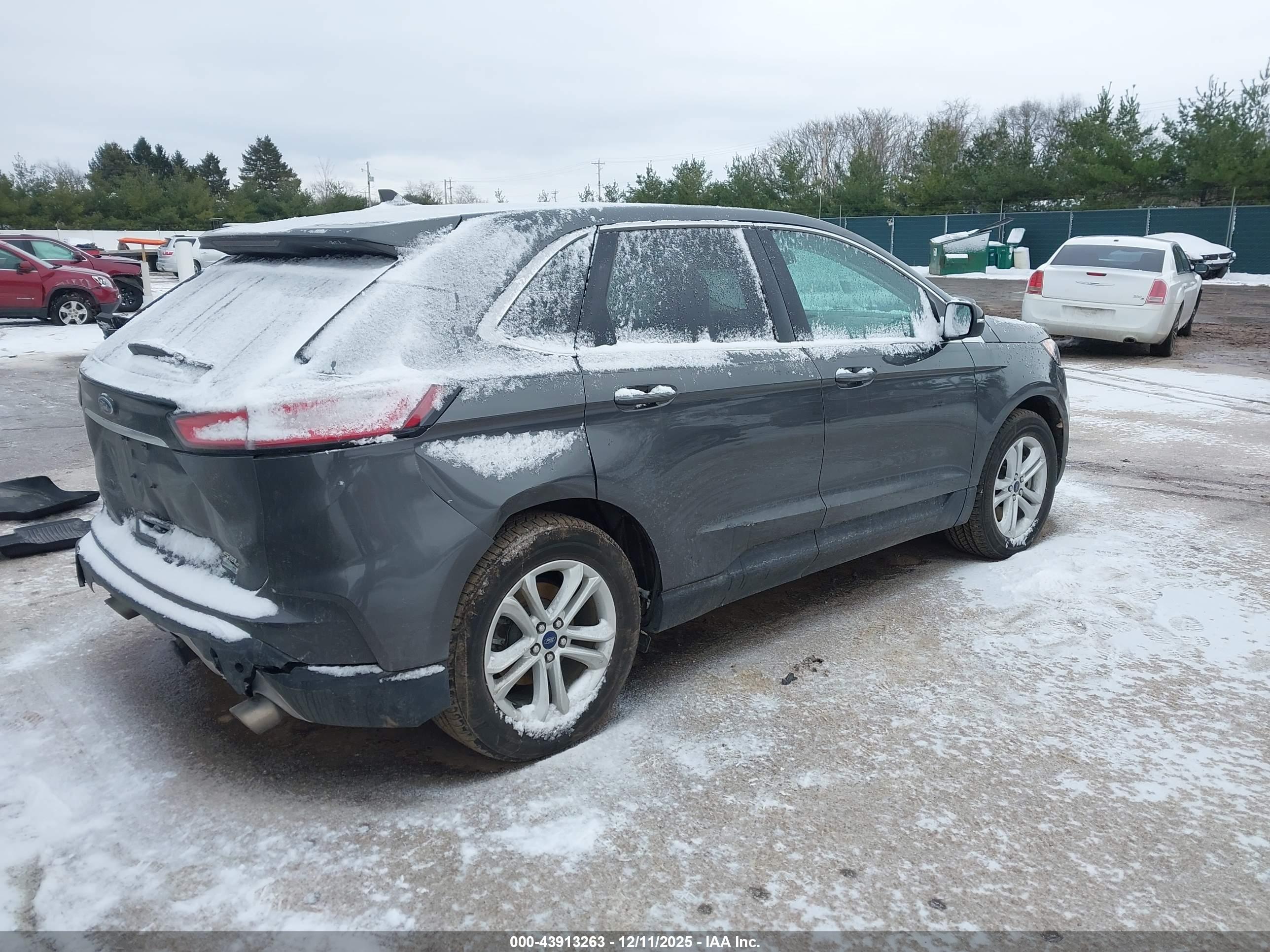 FORD EDGE image 4