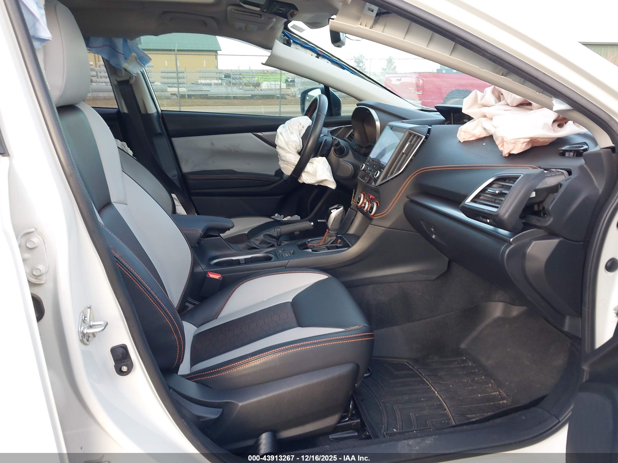 SUBARU CROSSTREK image 5