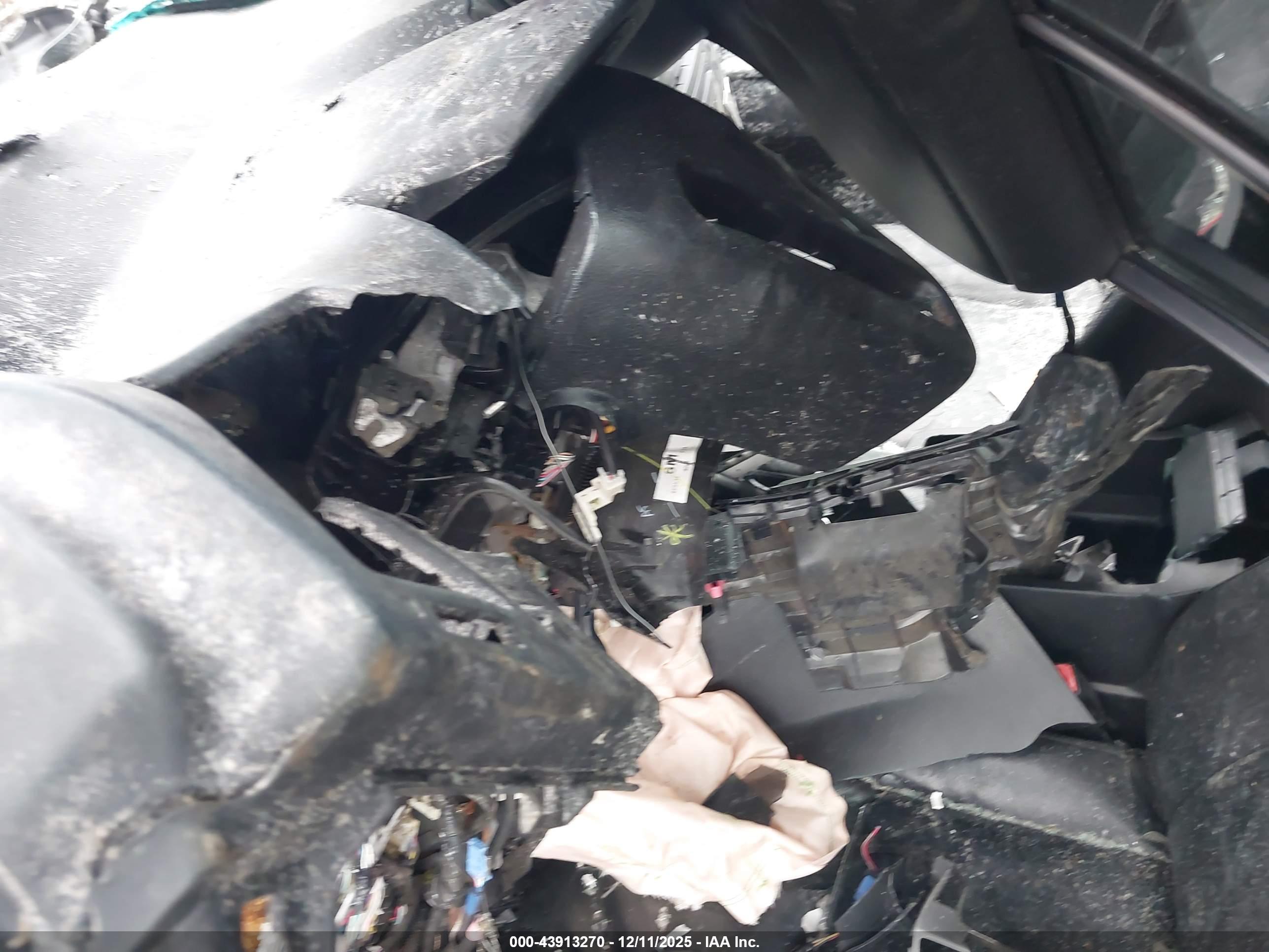 TOYOTA HIGHLANDER image 7