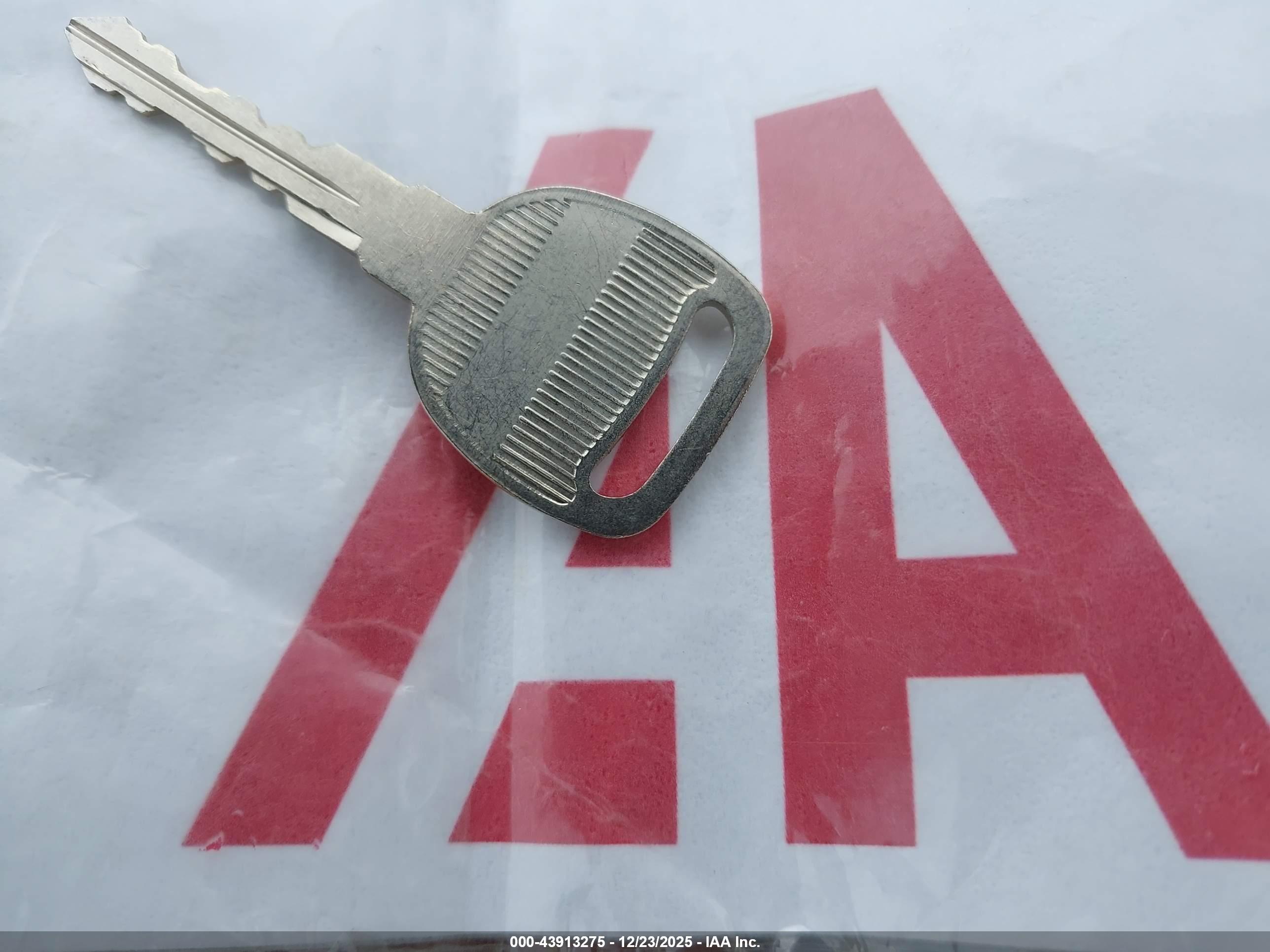 SATURN VUE image 11