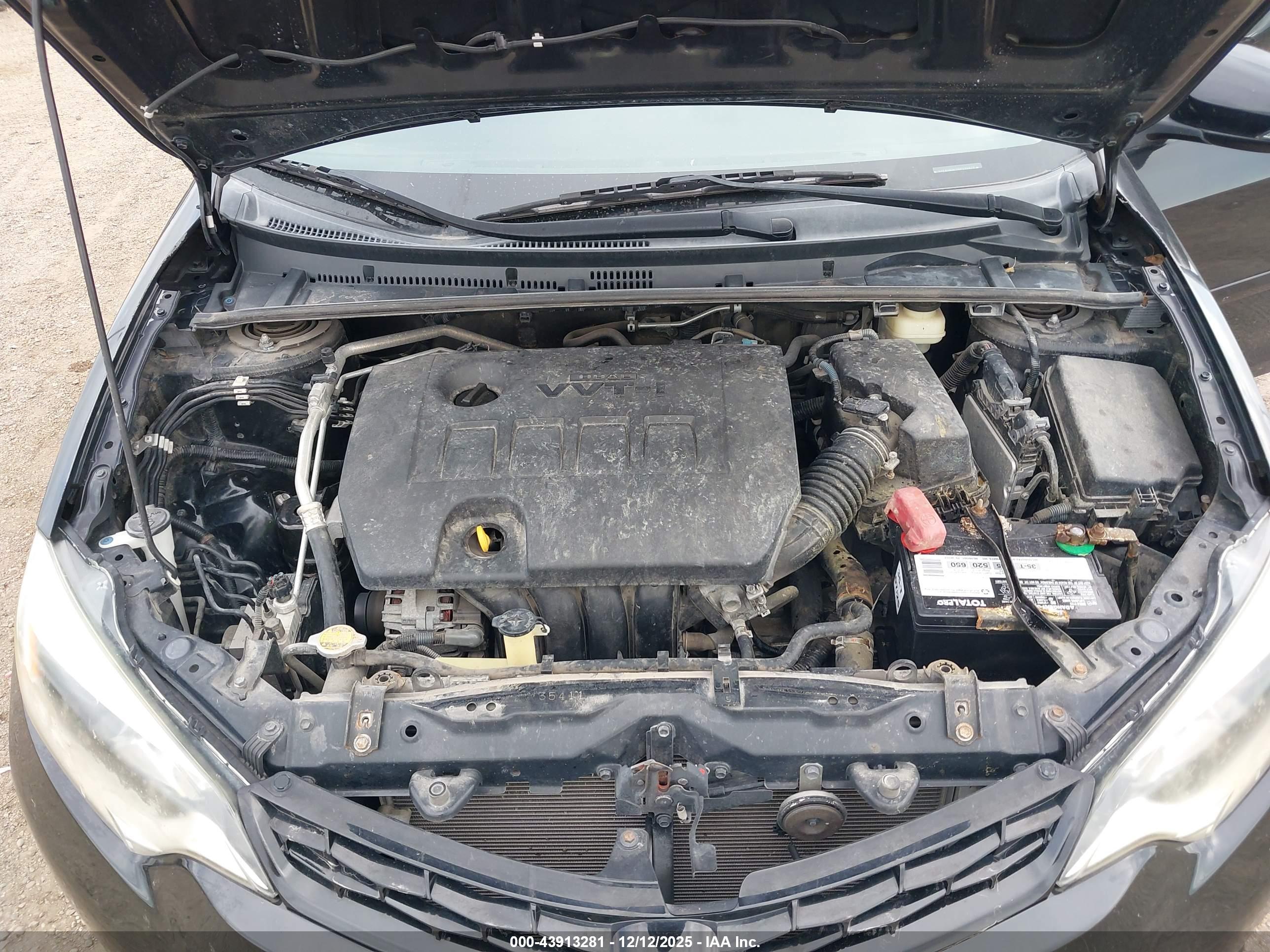 TOYOTA COROLLA image 10