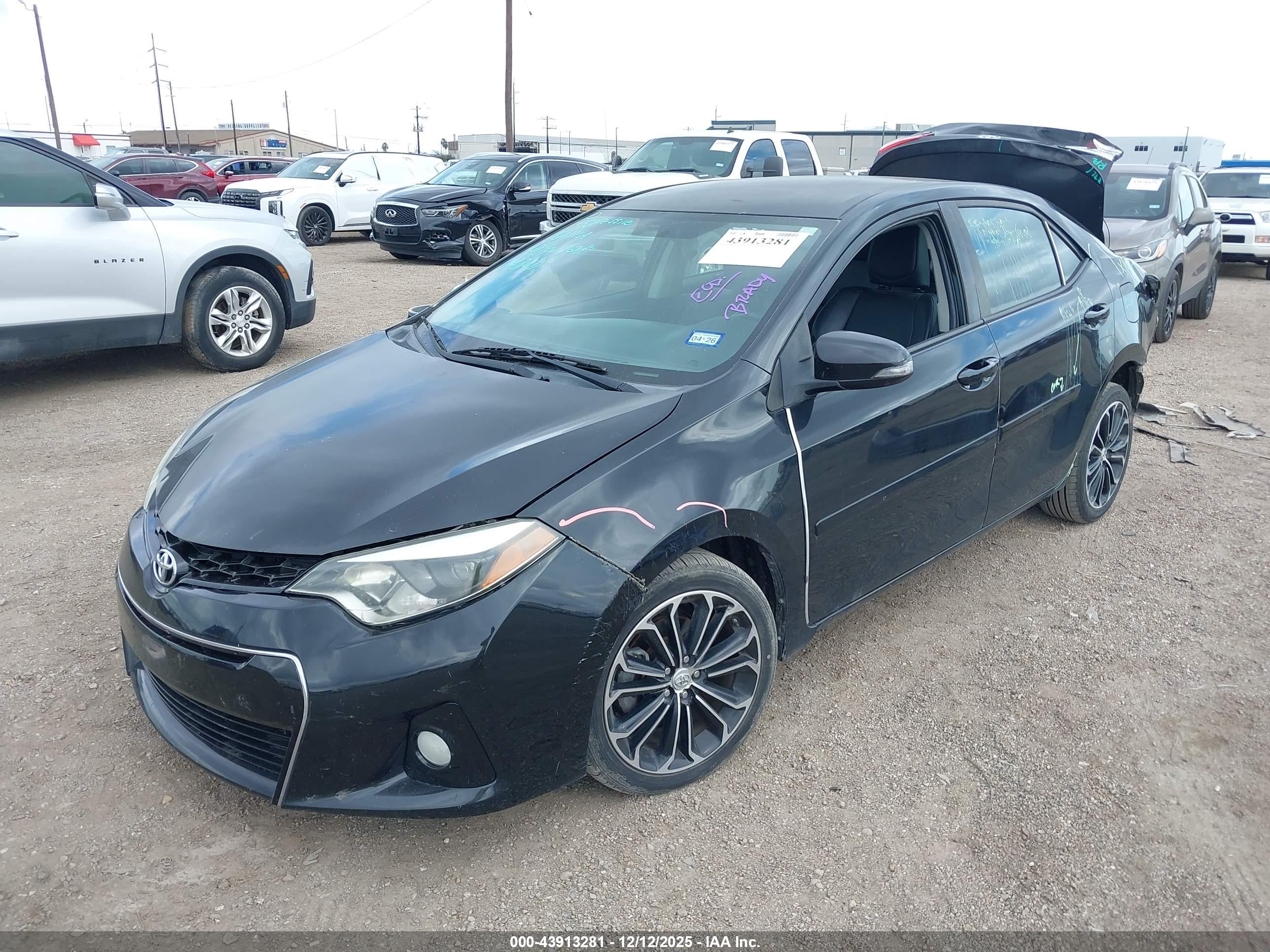 TOYOTA COROLLA image 2