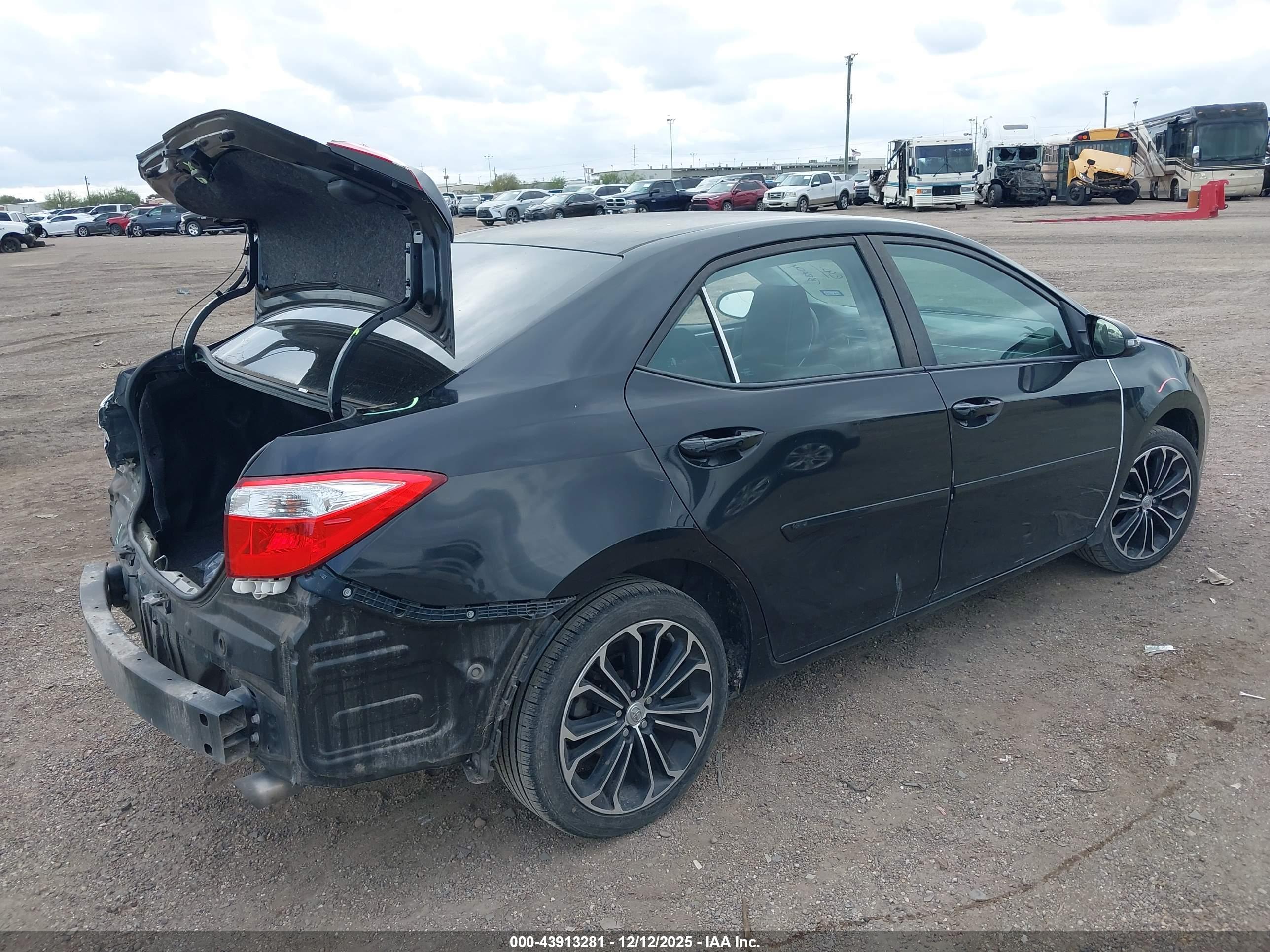 TOYOTA COROLLA image 4