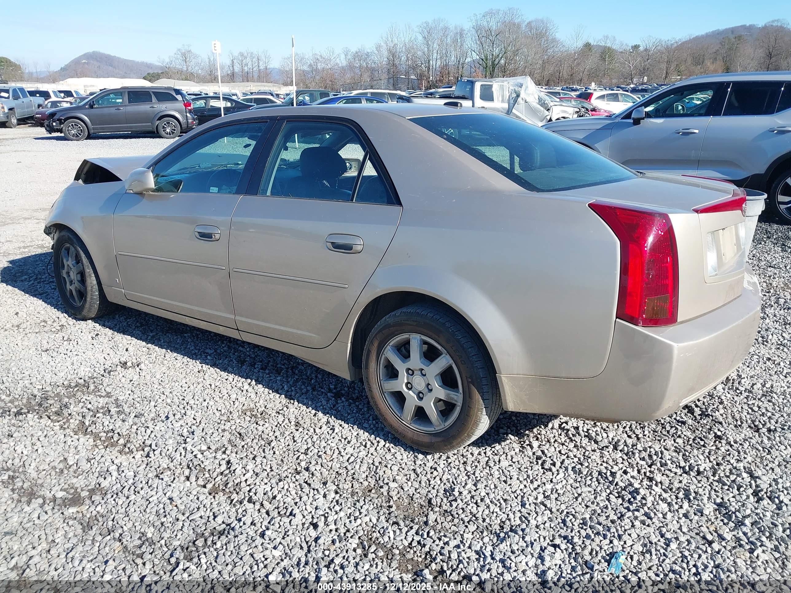 CADILLAC CTS image 3