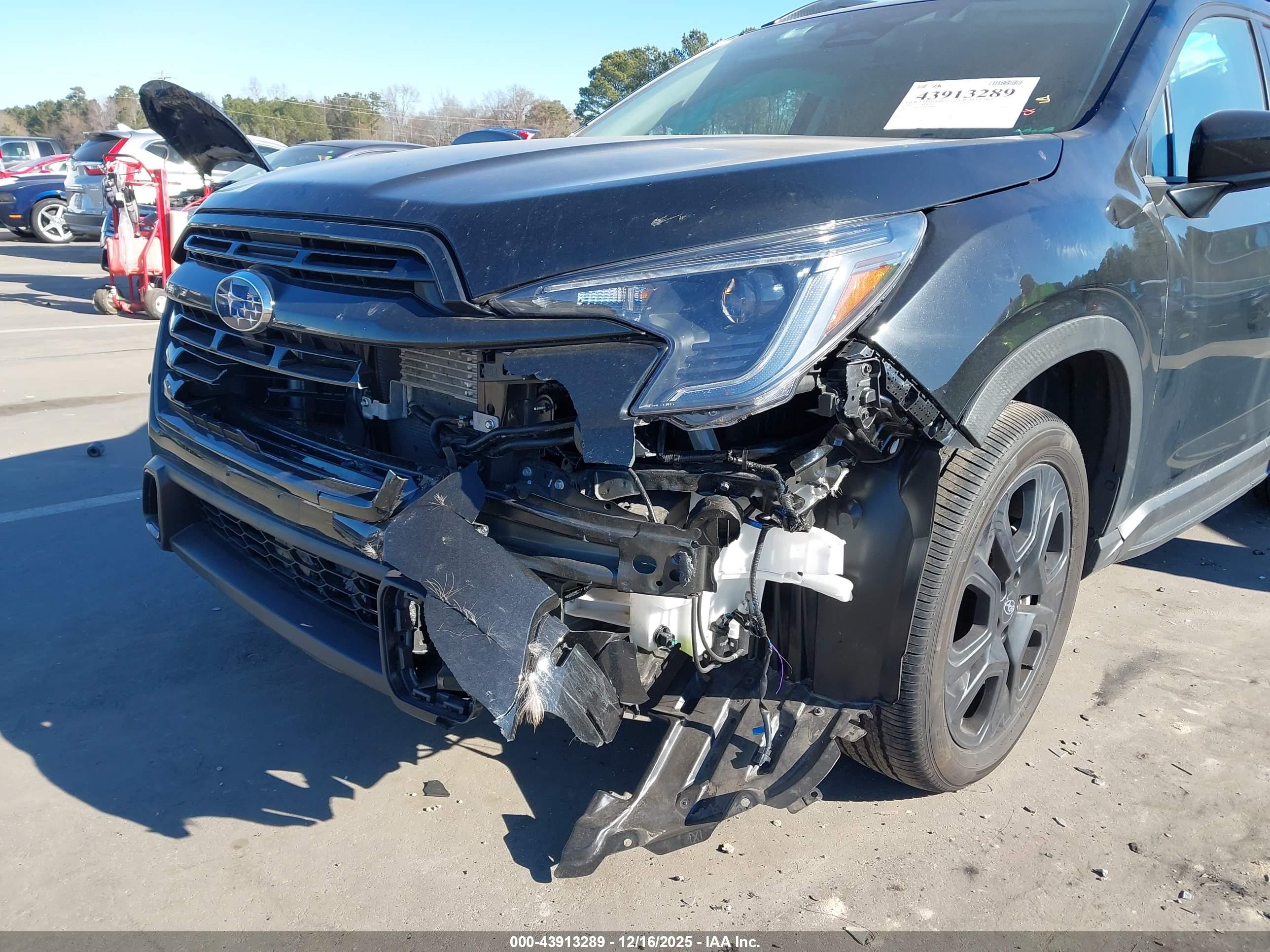 SUBARU ASCENT image 6