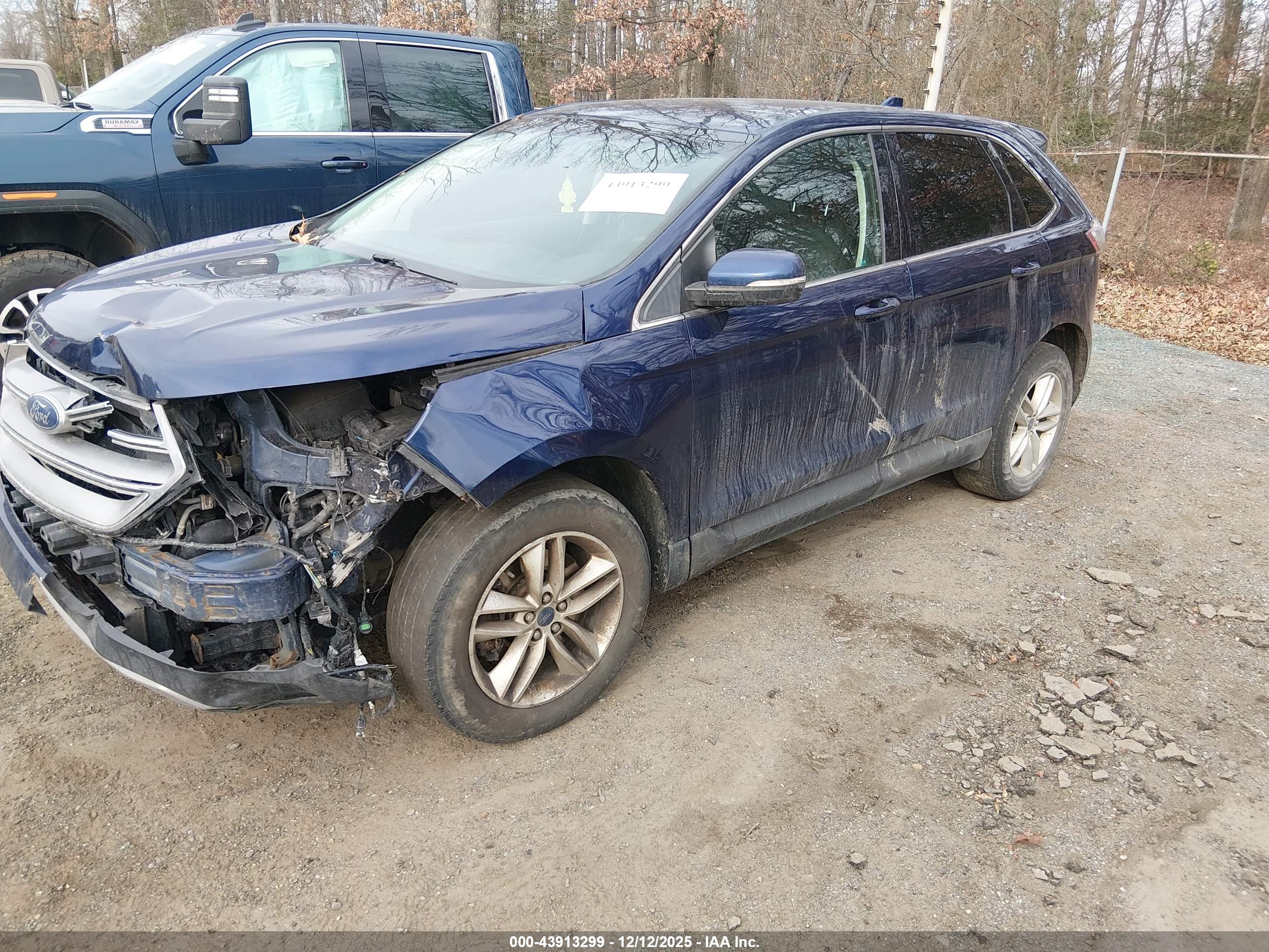 FORD EDGE image 2