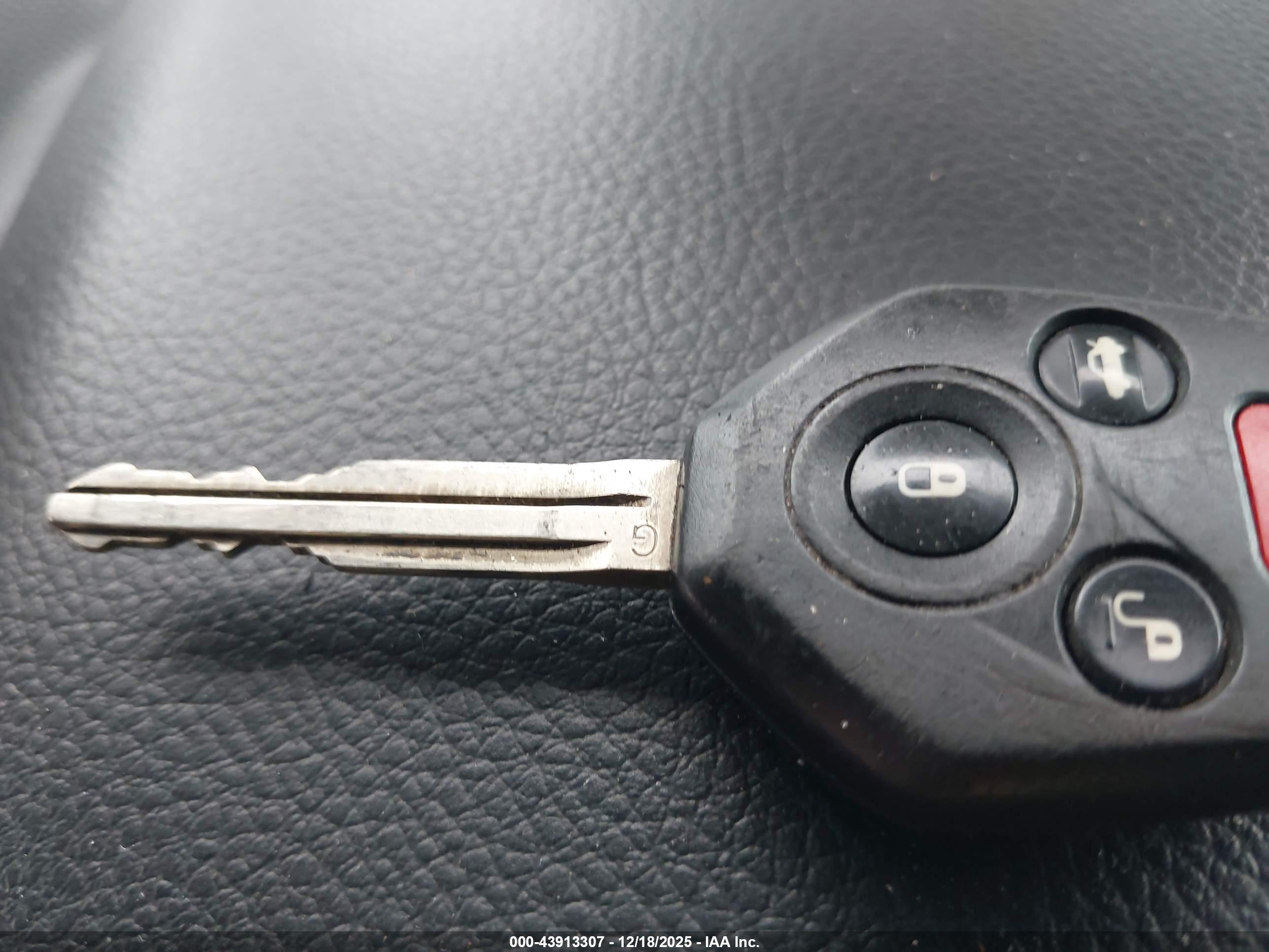 SUBARU FORESTER image 11