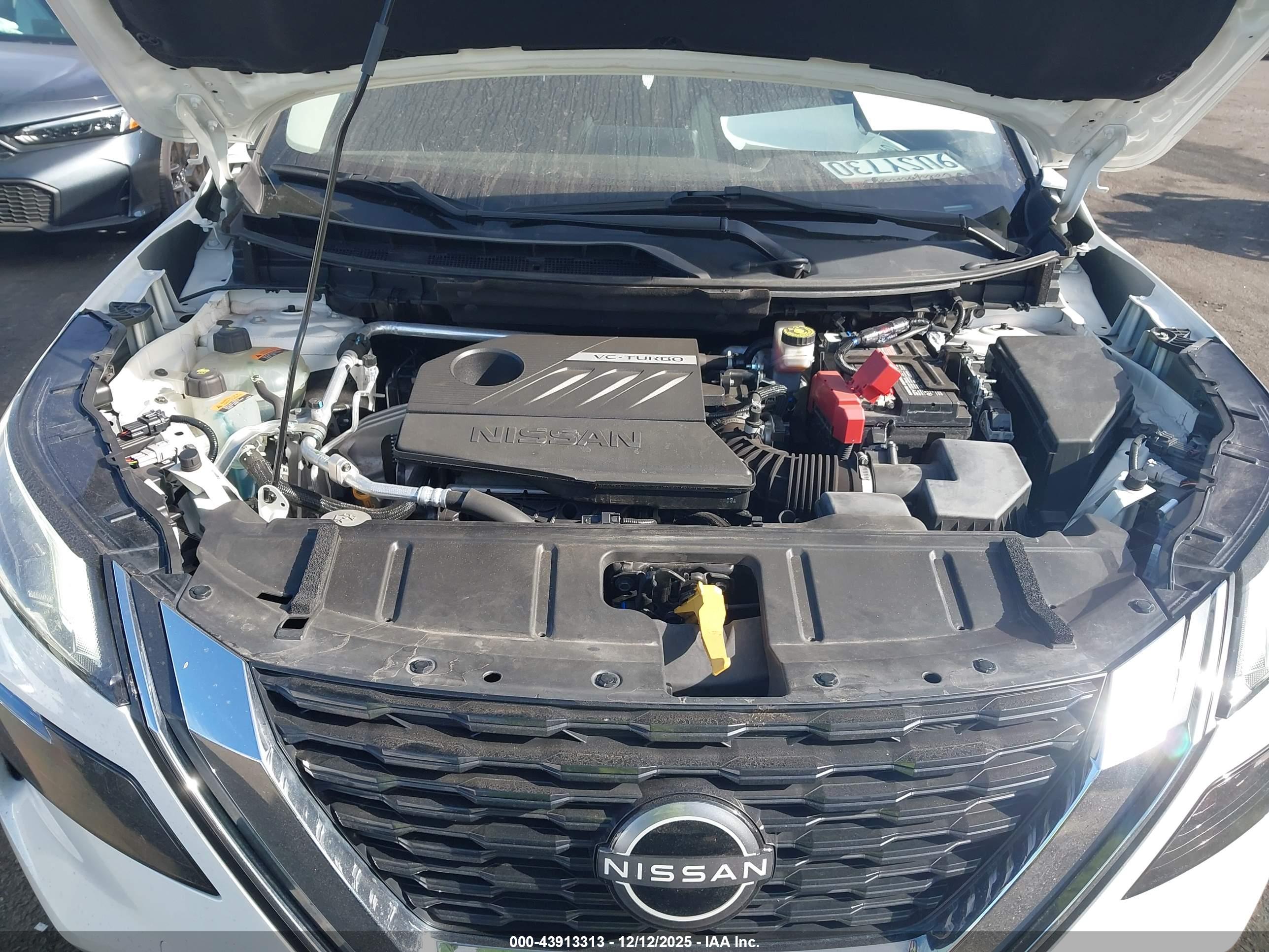 NISSAN ROGUE image 10