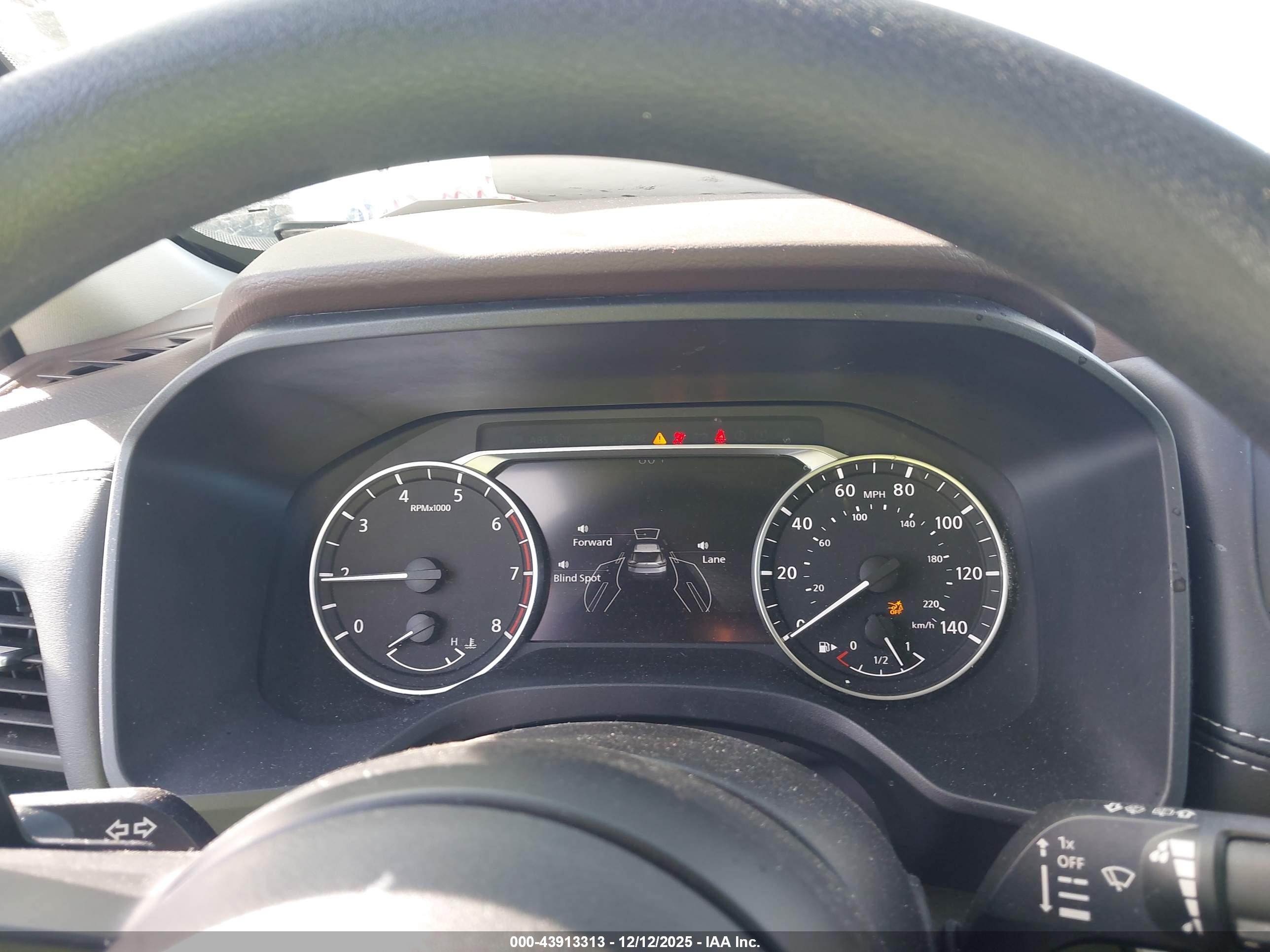 NISSAN ROGUE image 7