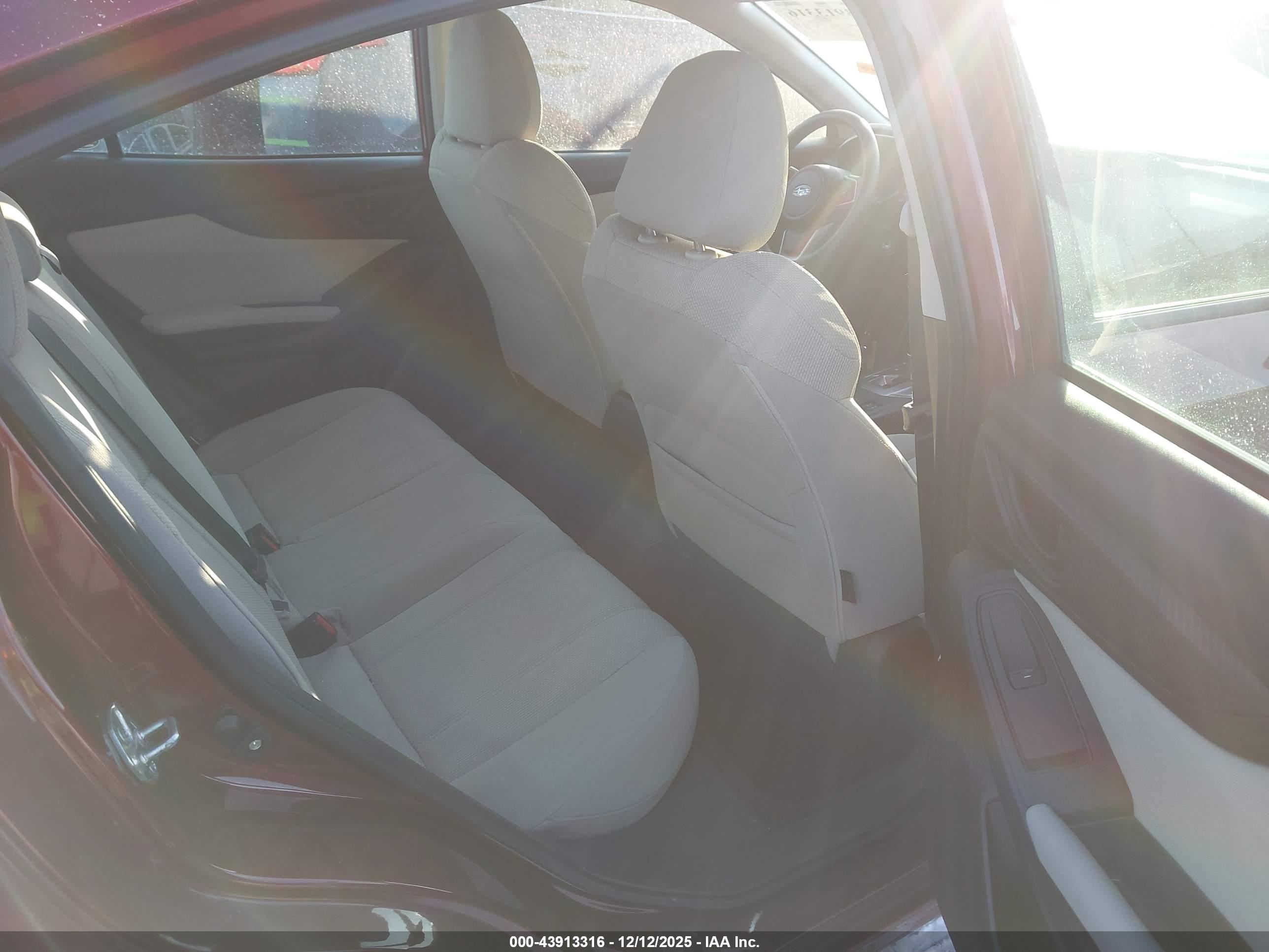 SUBARU IMPREZA image 8