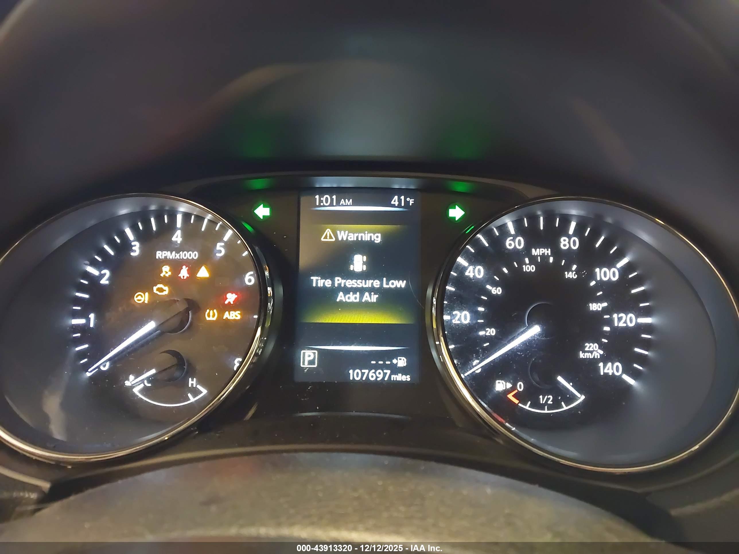 NISSAN ROGUE image 7
