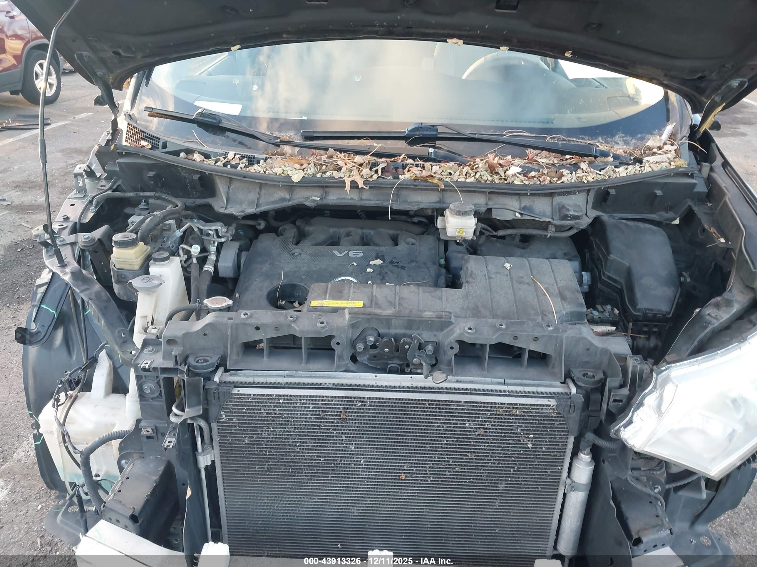 NISSAN QUEST image 10