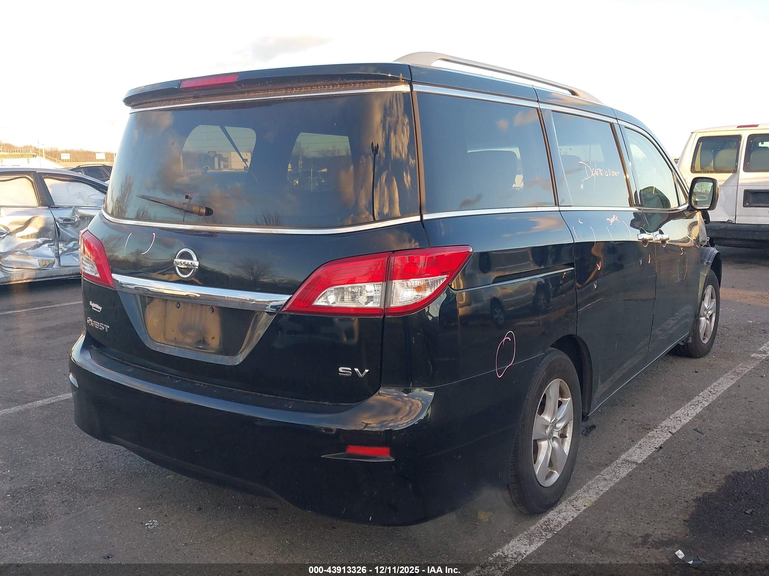 NISSAN QUEST image 4