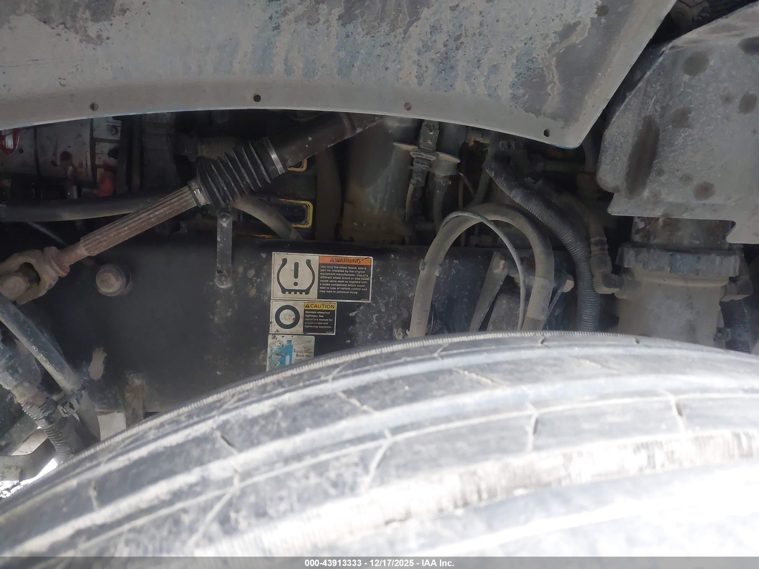 KENWORTH CONSTRUCTION image 10