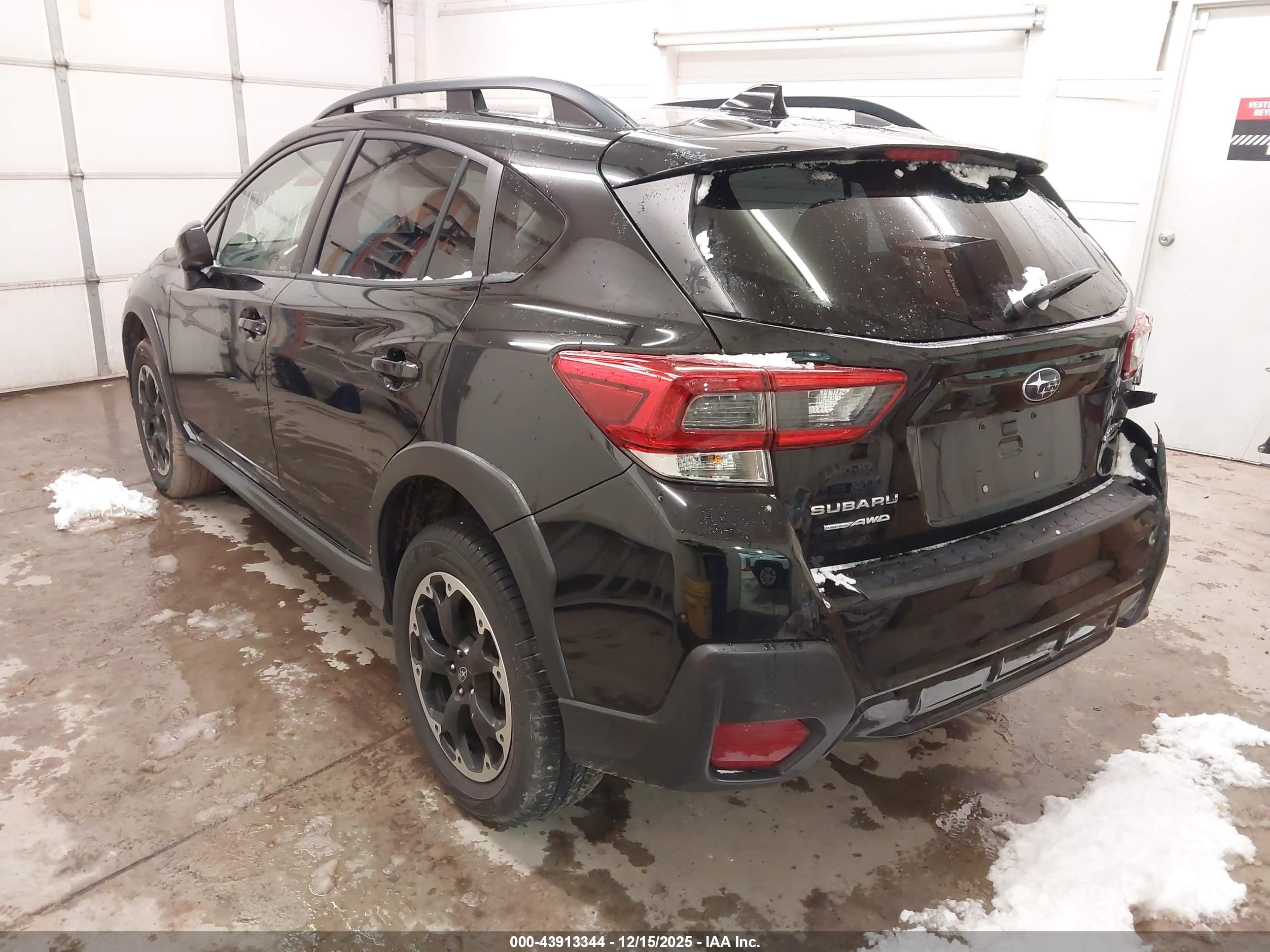 SUBARU CROSSTREK image 3