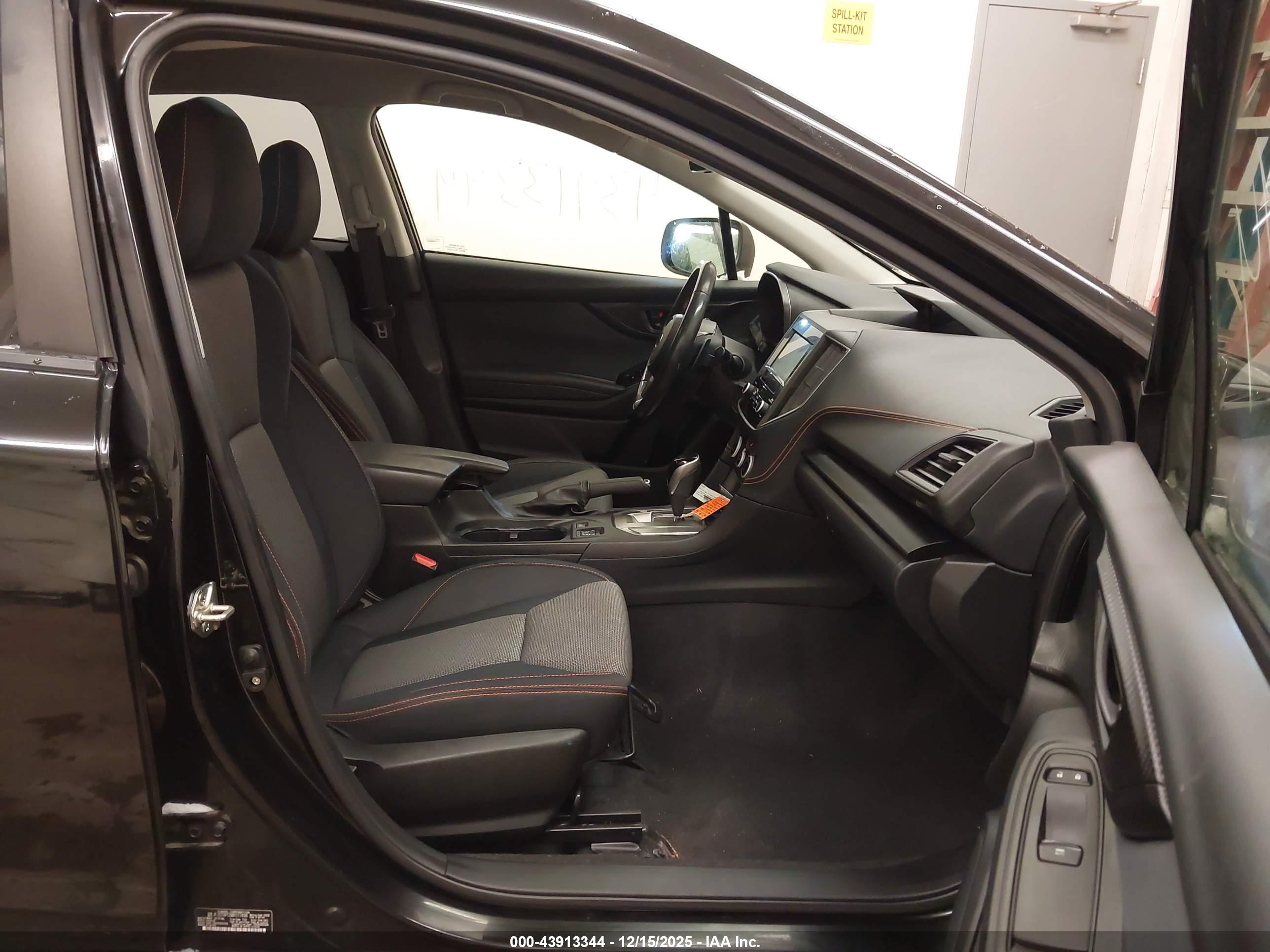 SUBARU CROSSTREK image 5