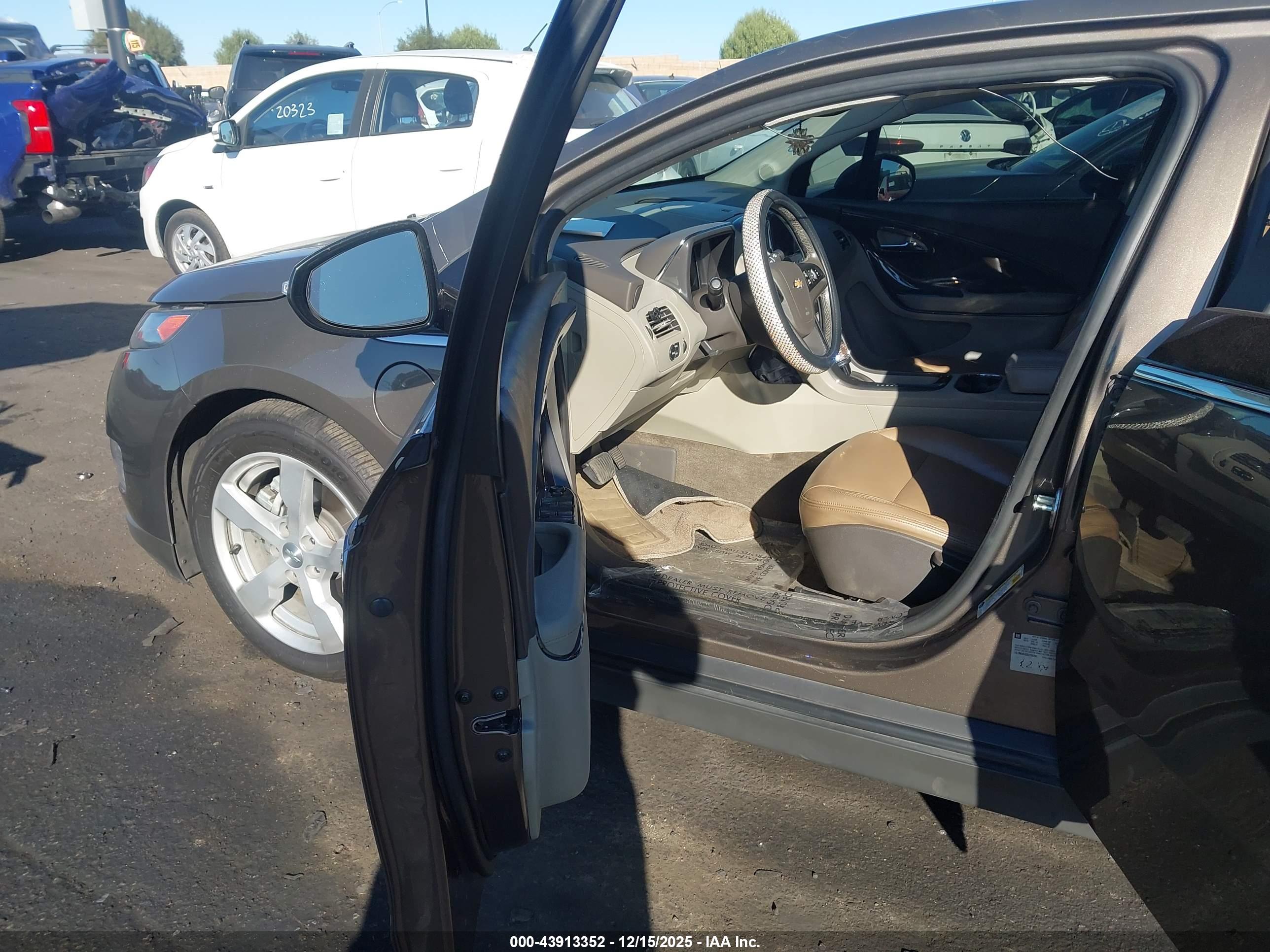 CHEVROLET VOLT image 5