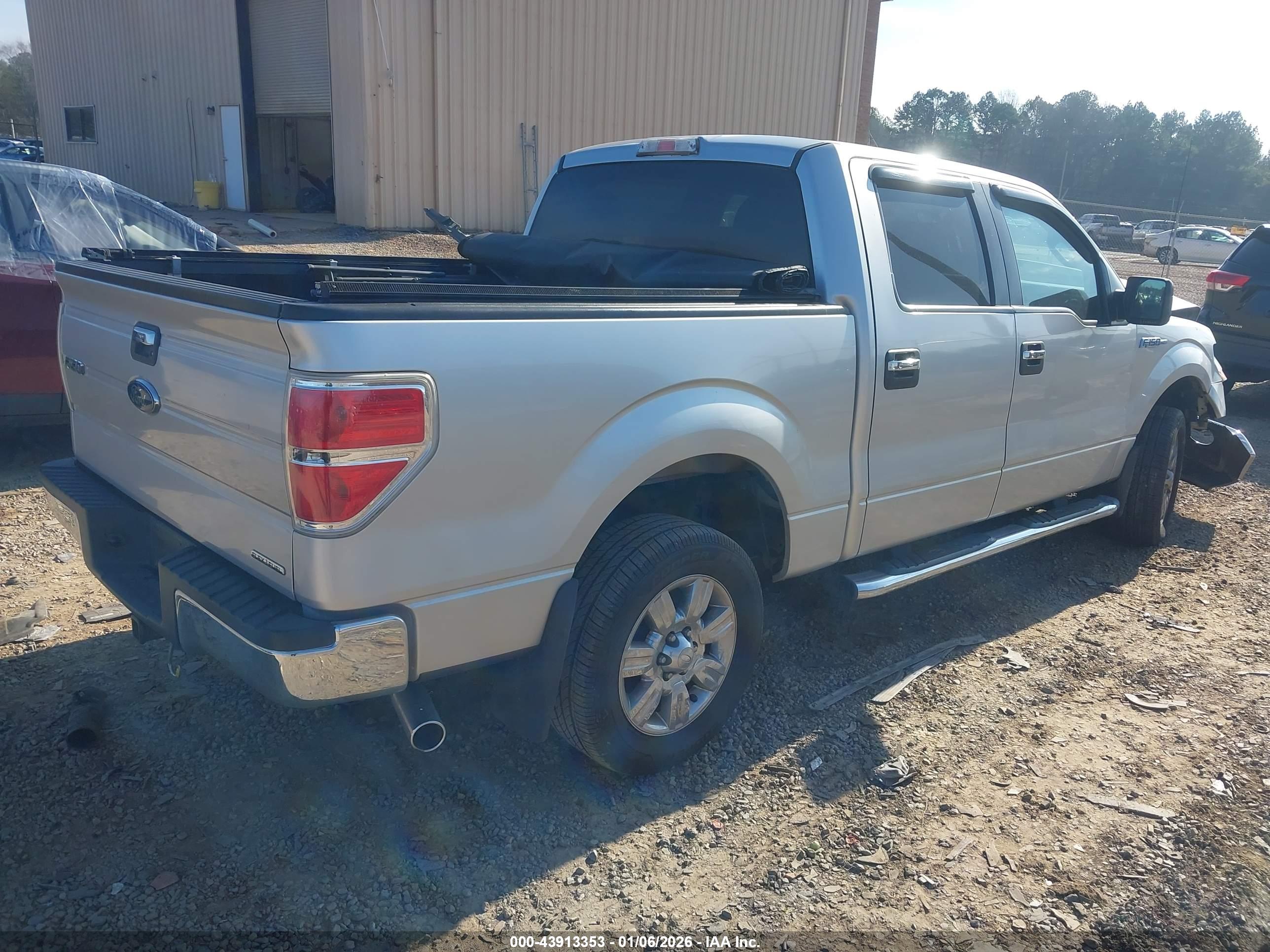 FORD F-150 image 4