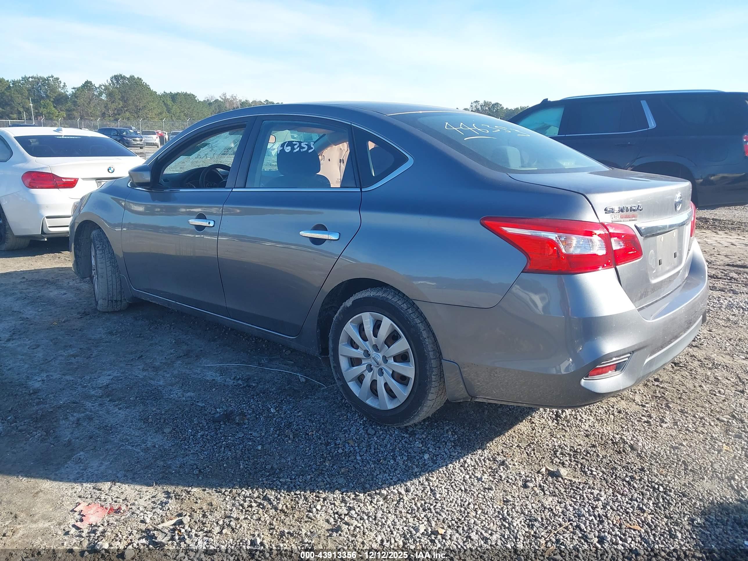 NISSAN SENTRA image 3