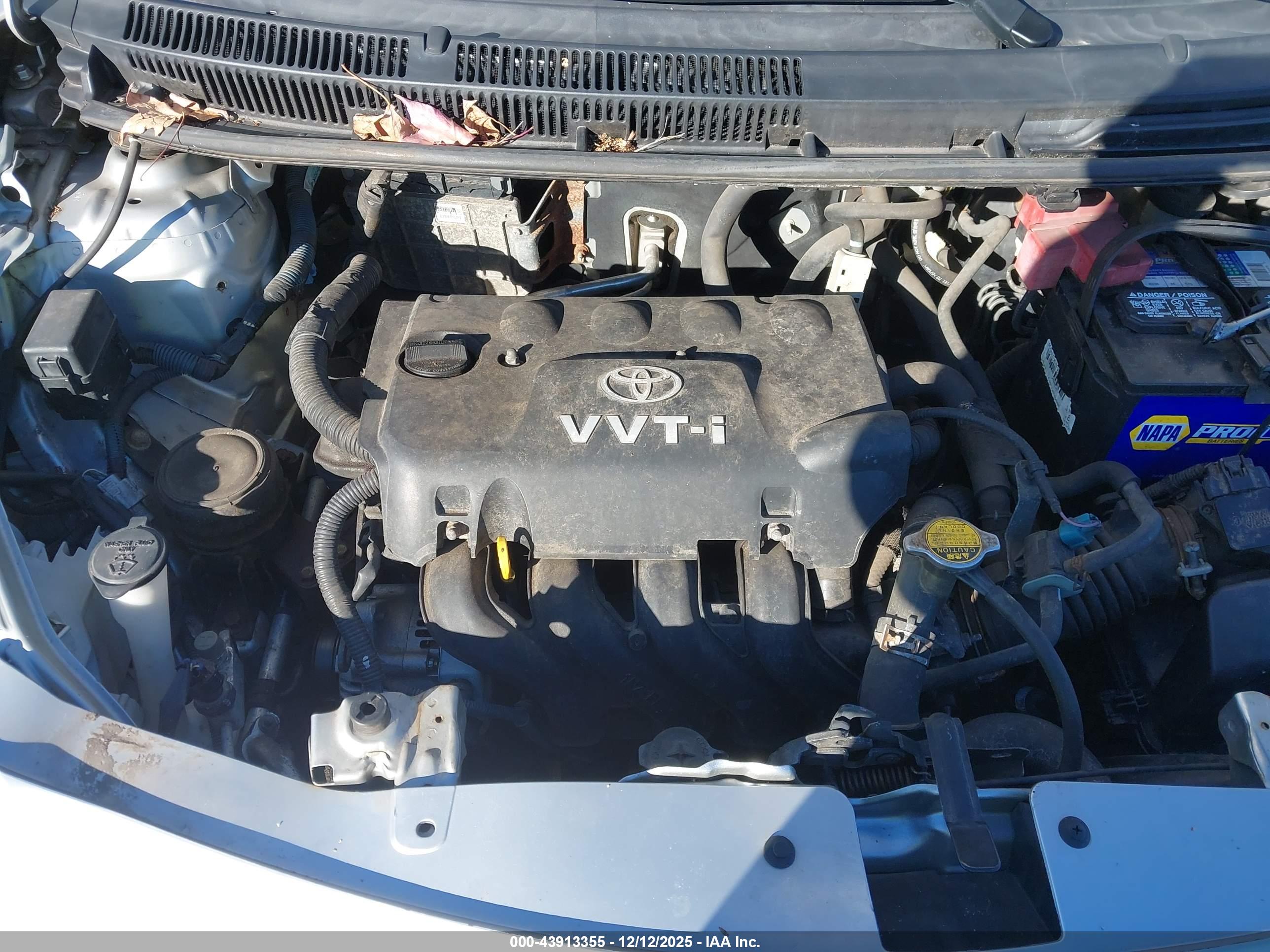 TOYOTA YARIS image 10