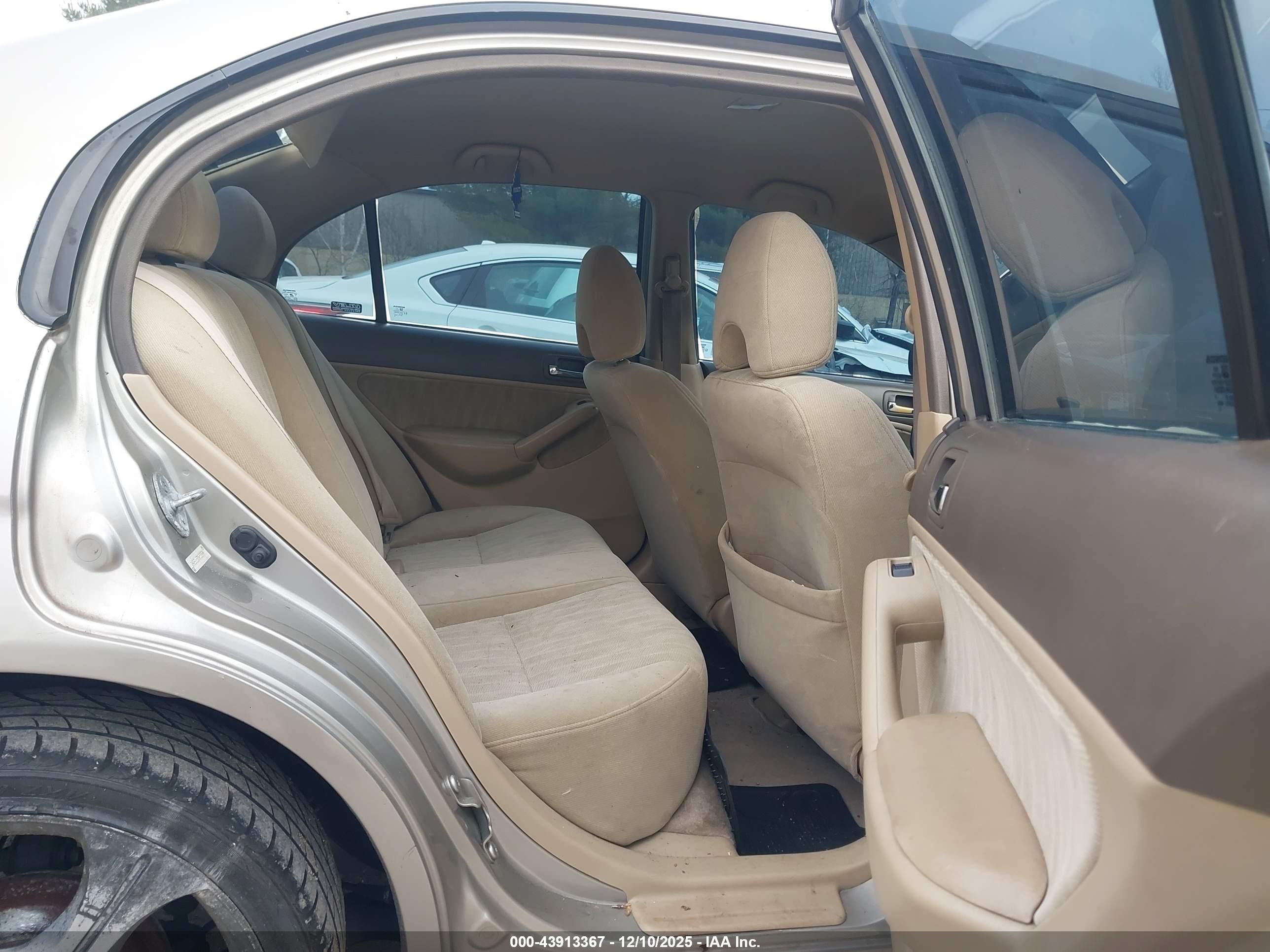 HONDA CIVIC image 8