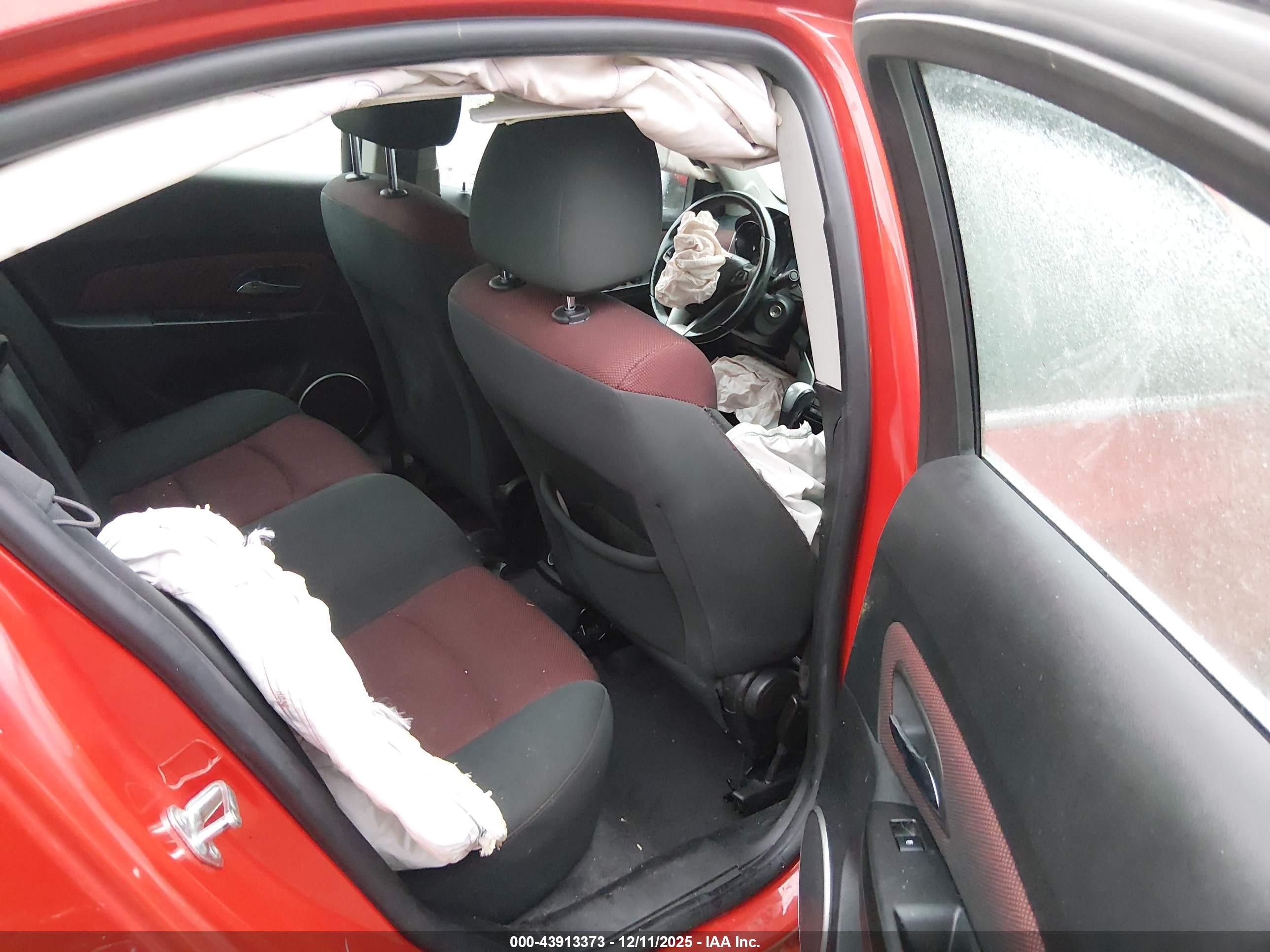 CHEVROLET CRUZE image 8