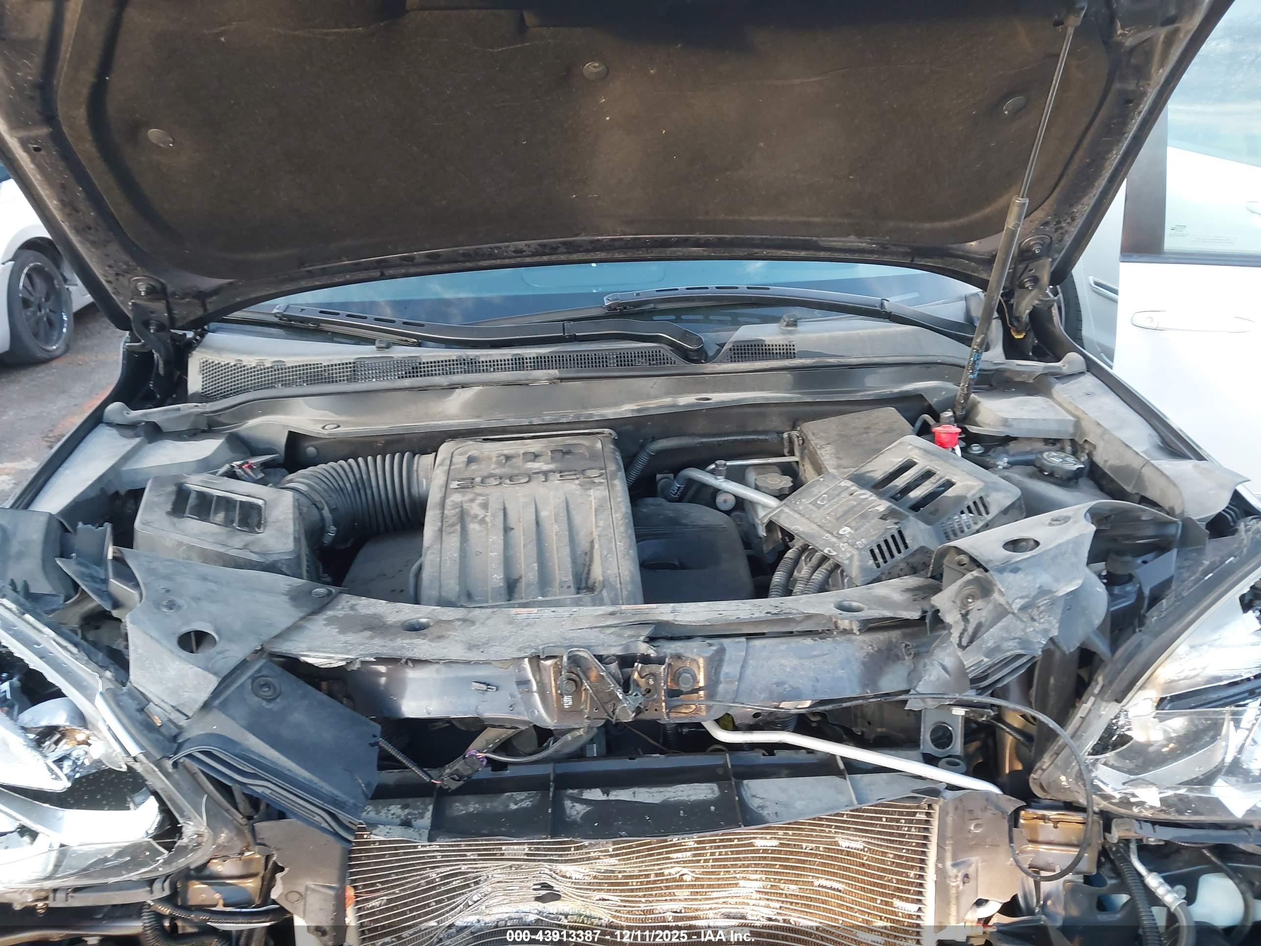 CHEVROLET EQUINOX image 10