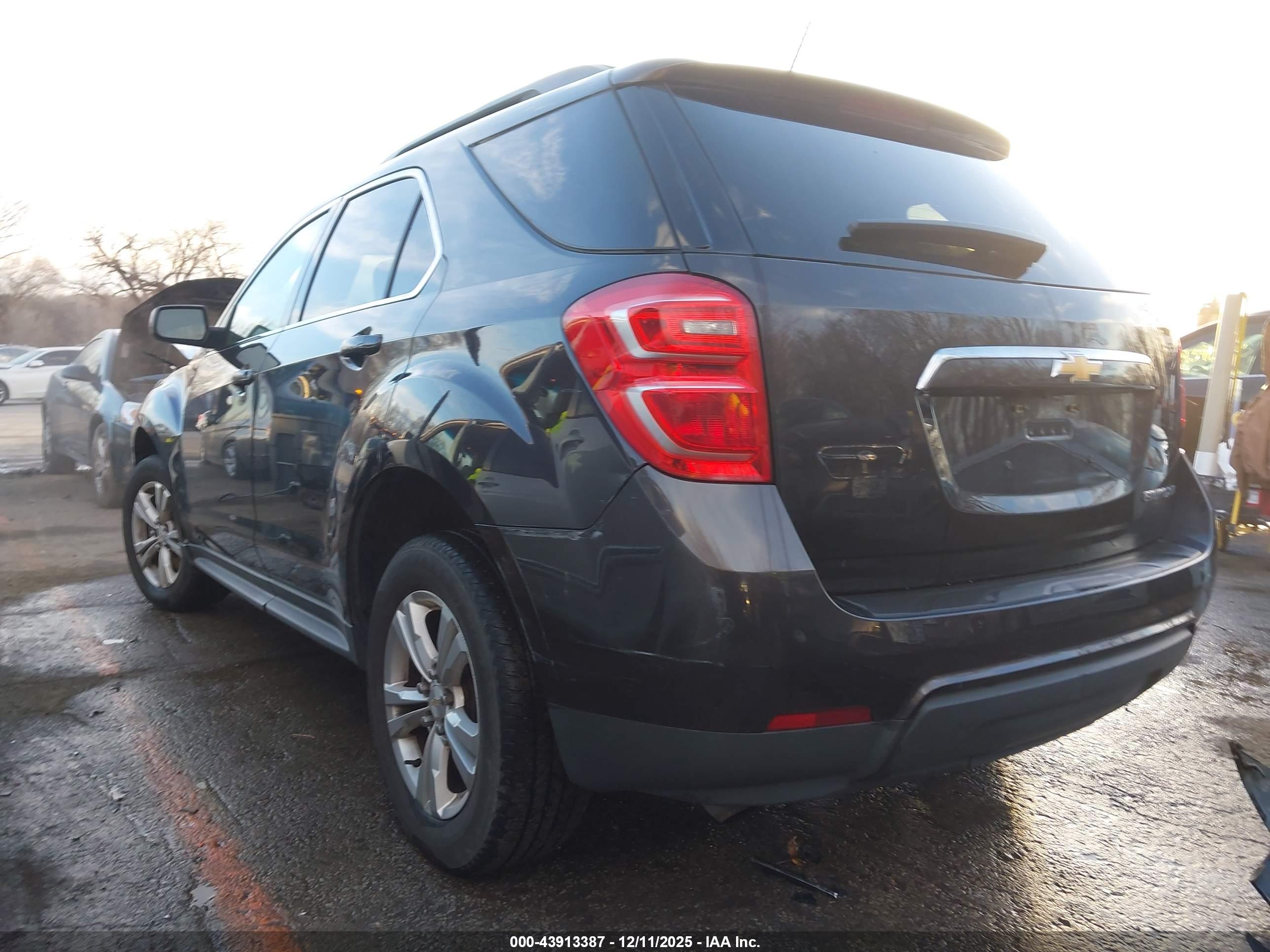 CHEVROLET EQUINOX image 3
