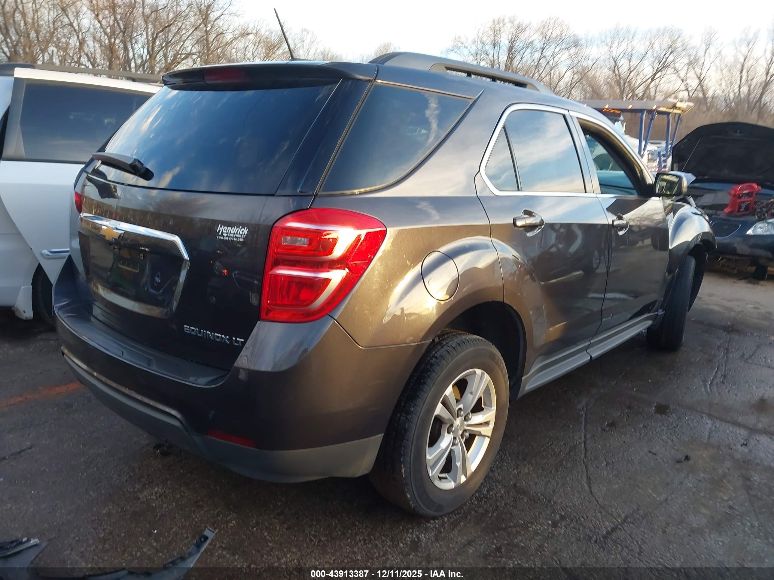 CHEVROLET EQUINOX image 4